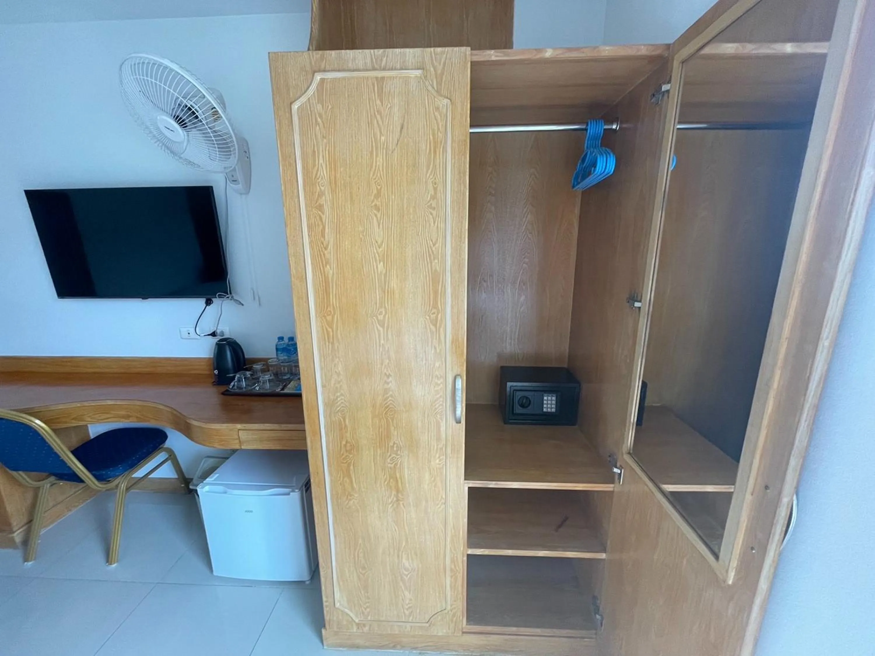 Bedroom in T & C Hotel Patong Beach