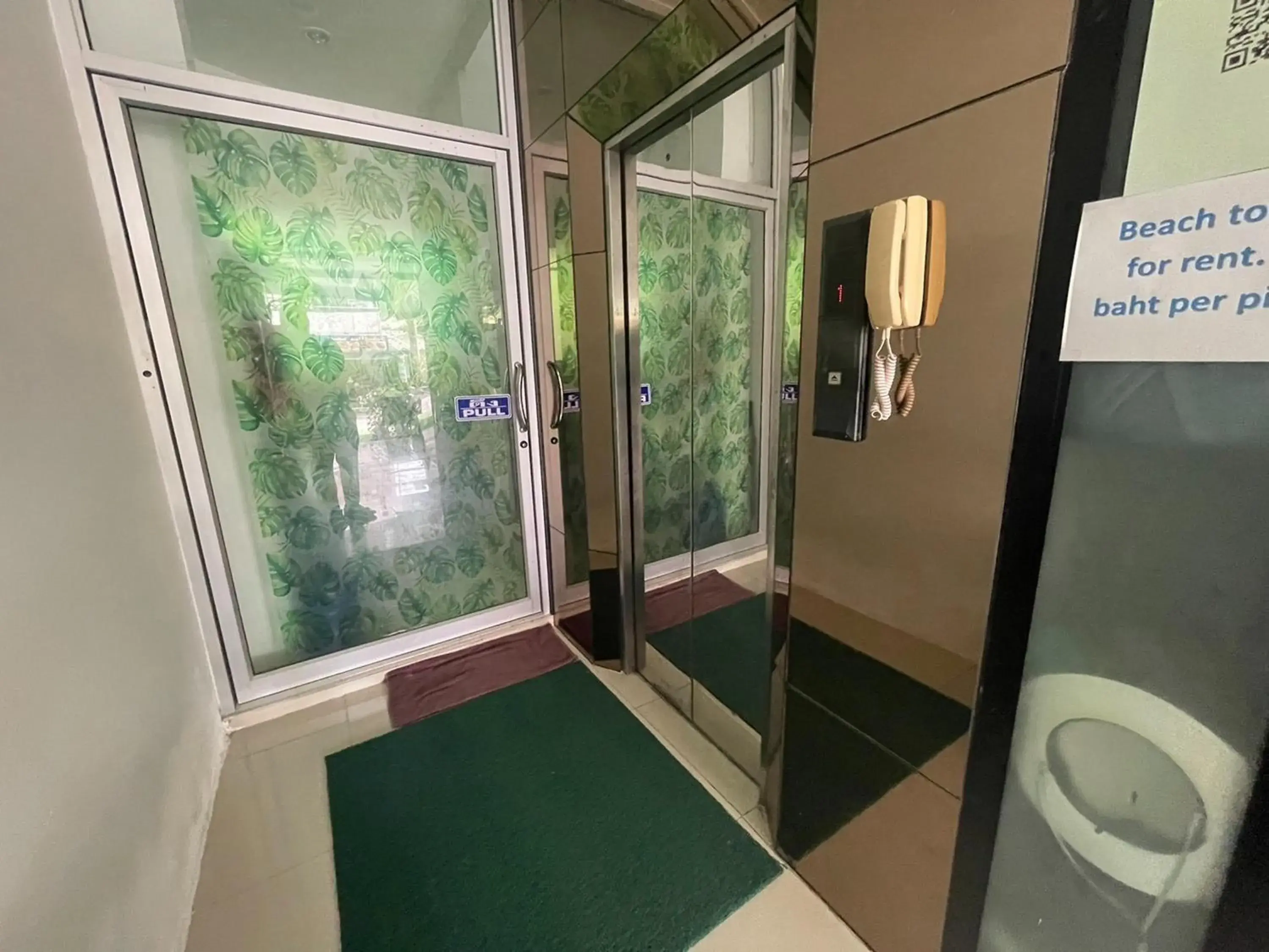 Property building in T & C Hotel Patong Beach Property building in T & C Hotel Patong Beach