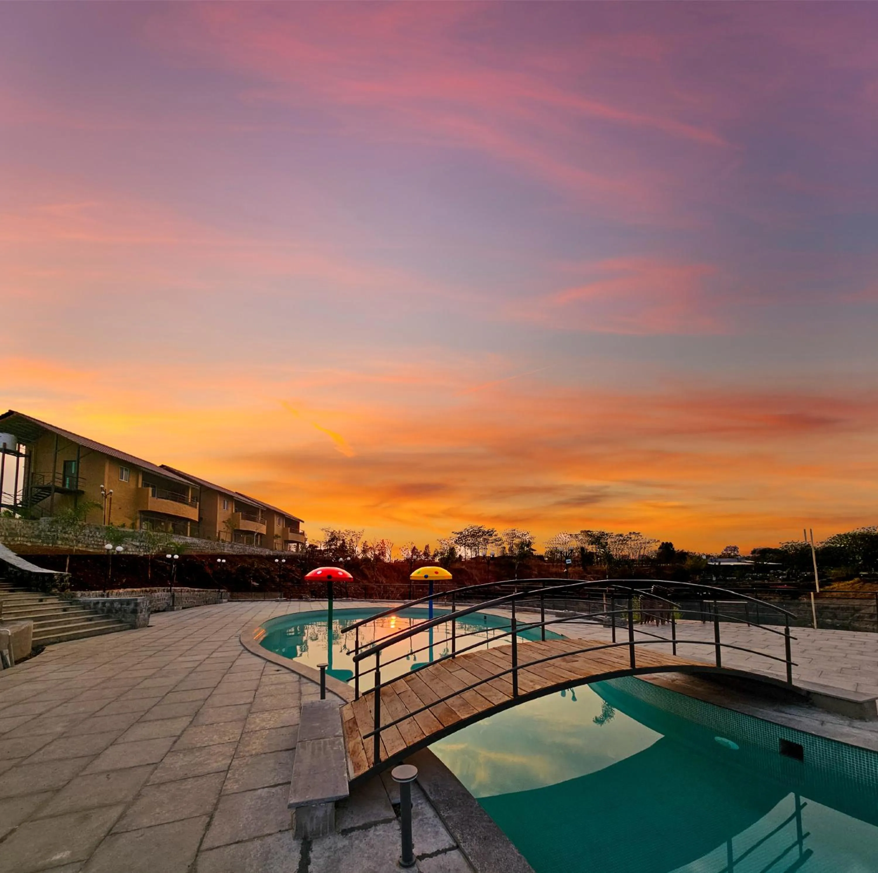 Swimming pool in Waterstone resort