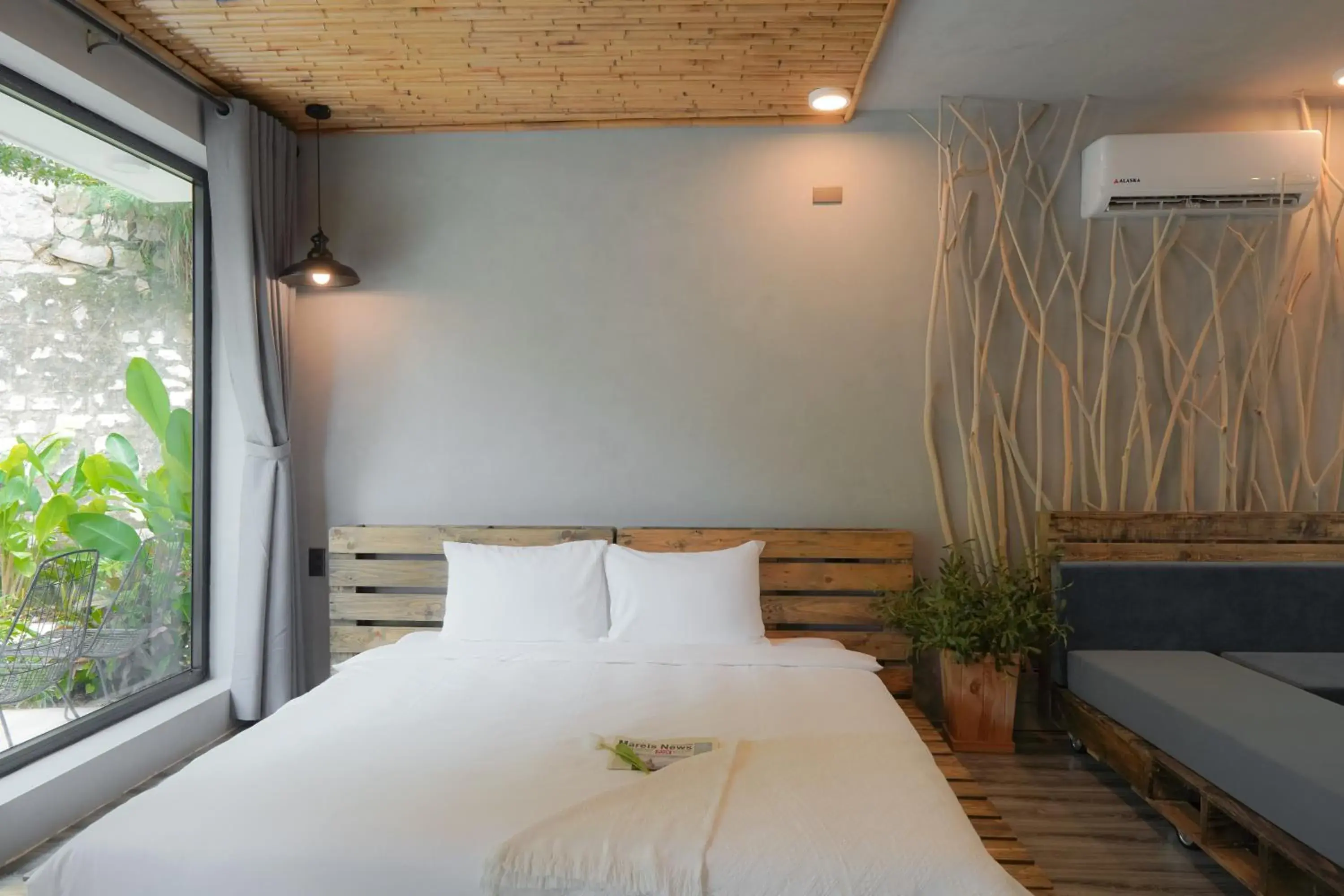 Bed in Babylon Mini Resort Bed in Babylon Mini Resort