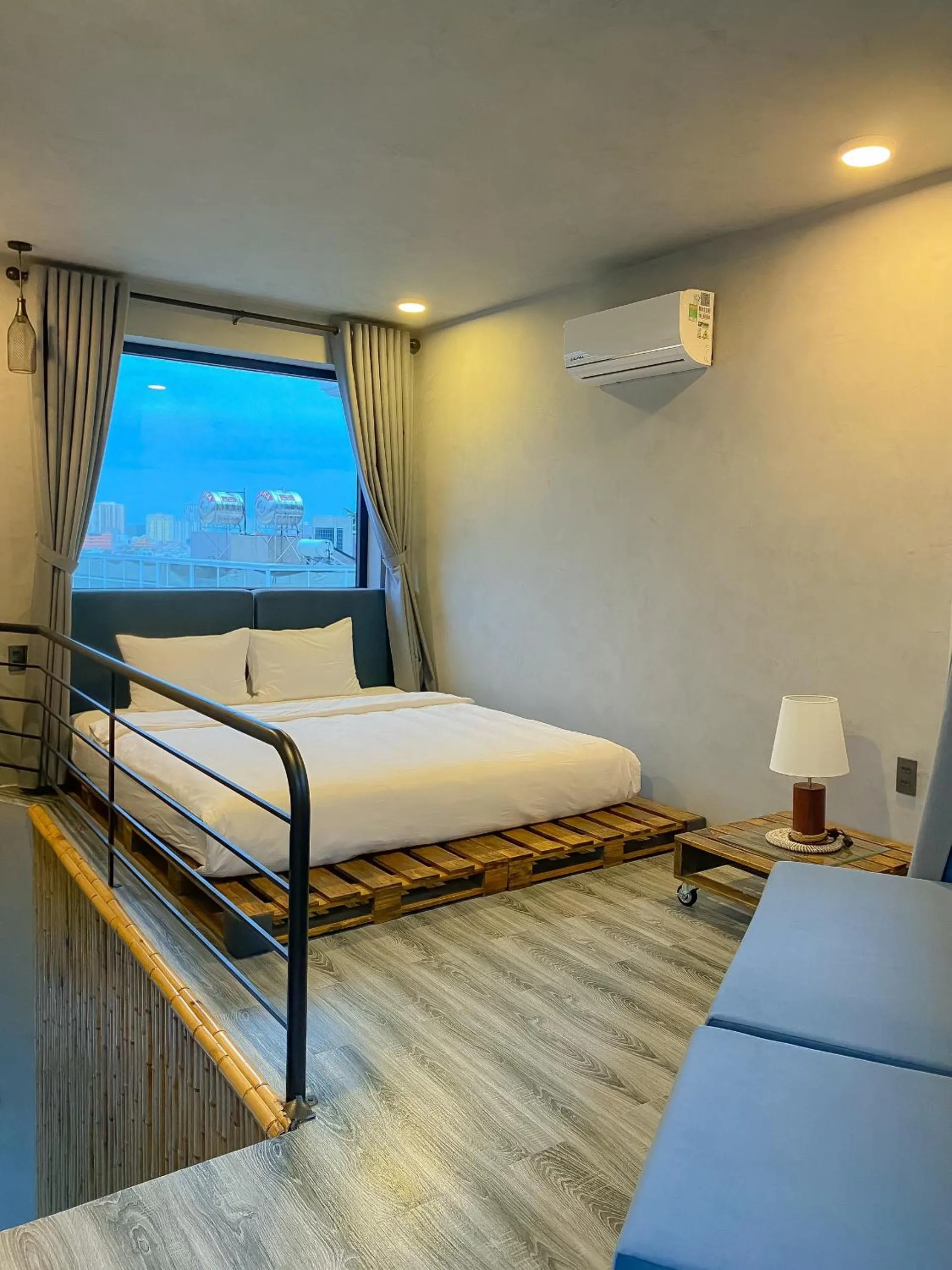 Bed in Babylon Mini Resort