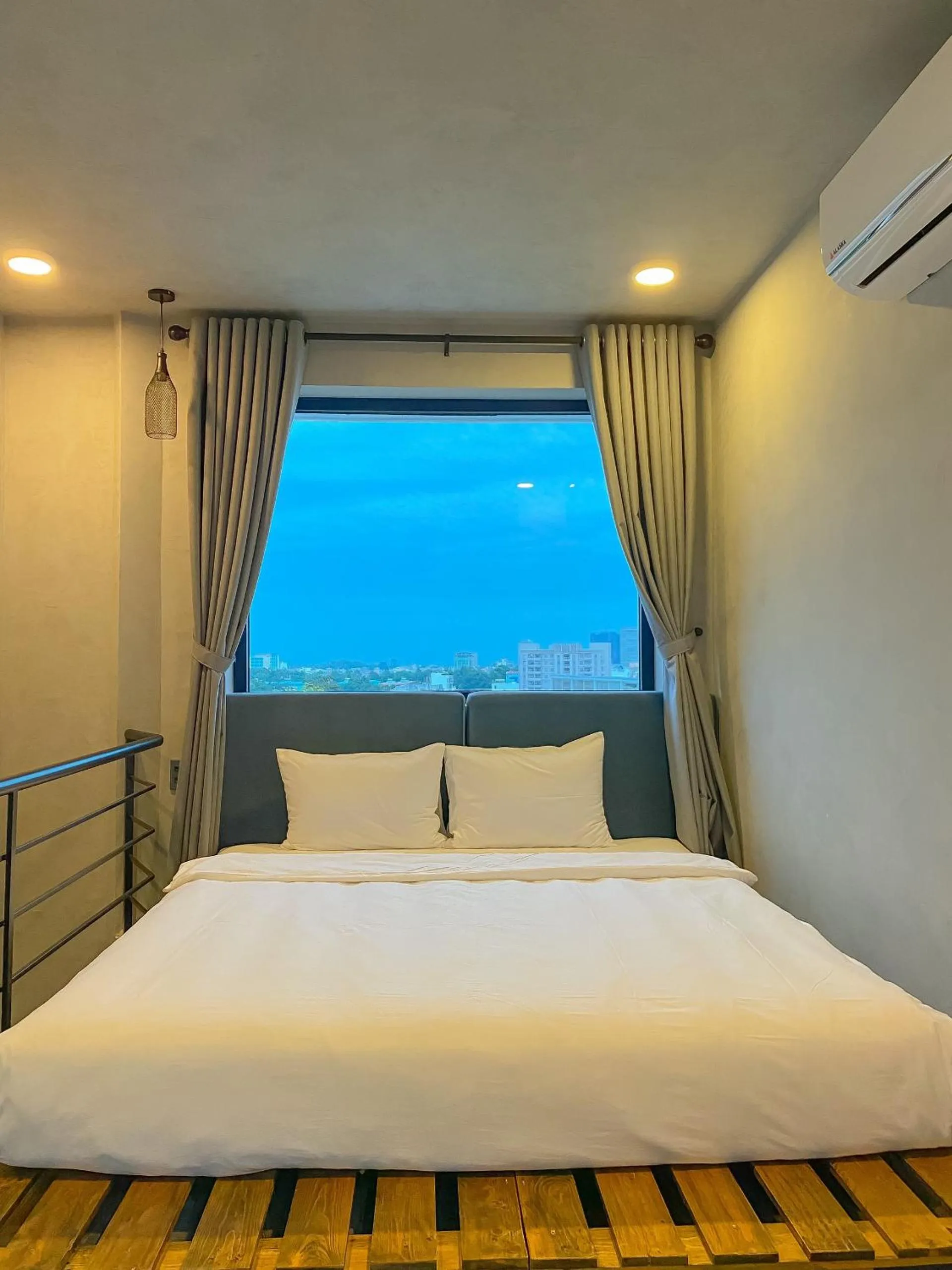 Bed in Babylon Mini Resort