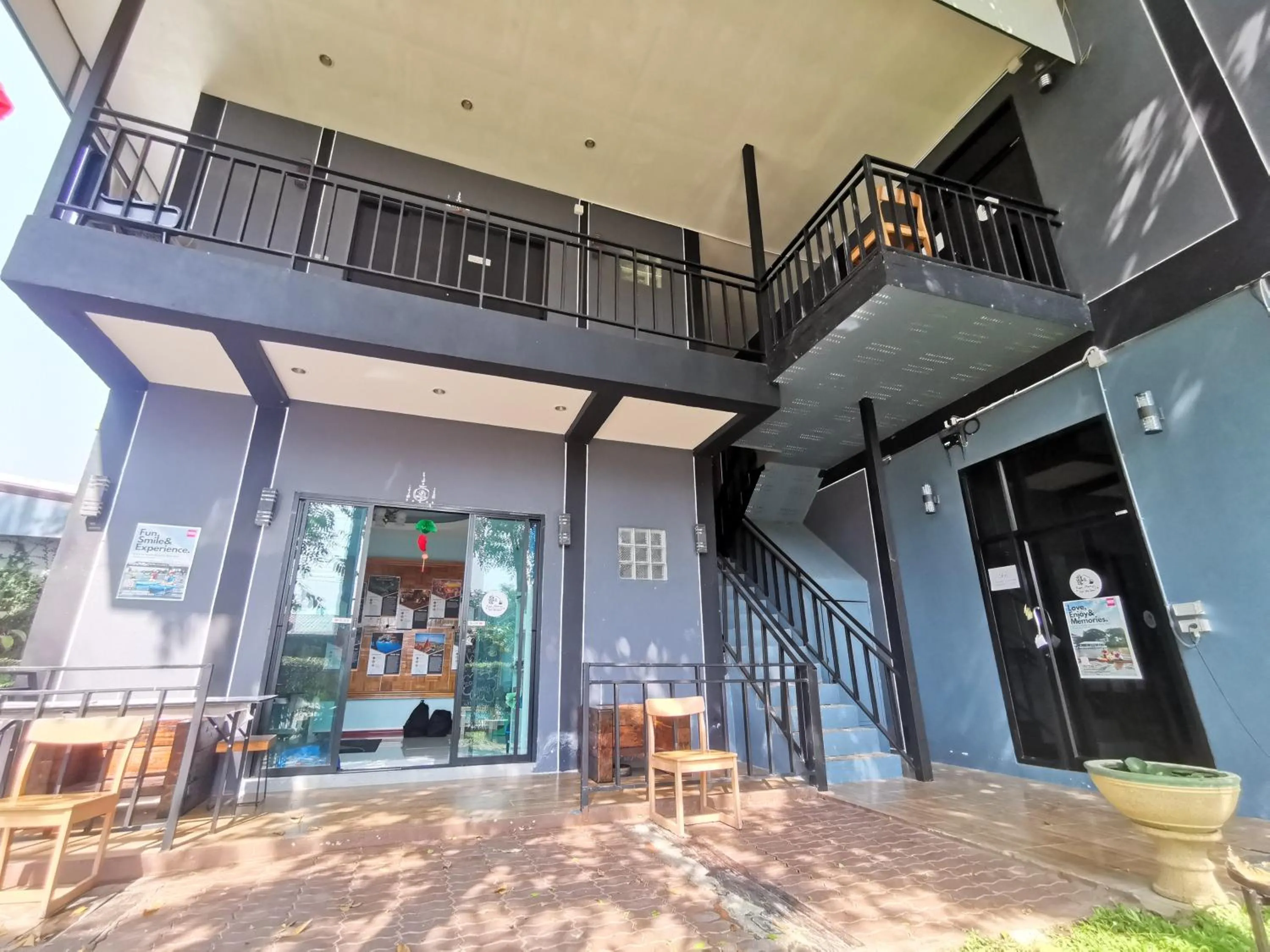 Property building in Kan Home Hotel