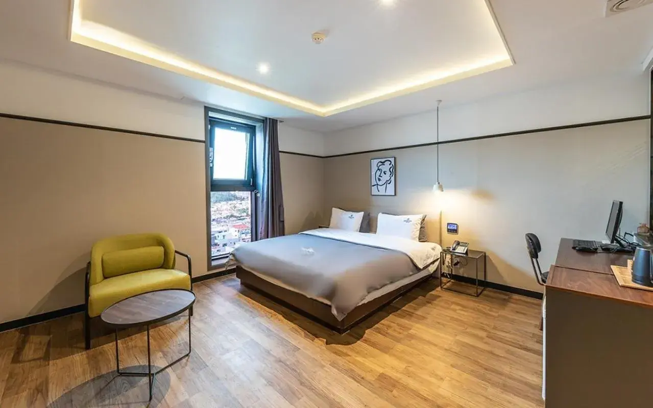 Bed in Brown Dot Hotel Jeonggwan Bed in Brown Dot Hotel Jeonggwan