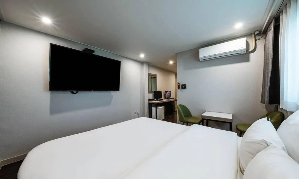 Bed in Anyang ILLOWA Hotel