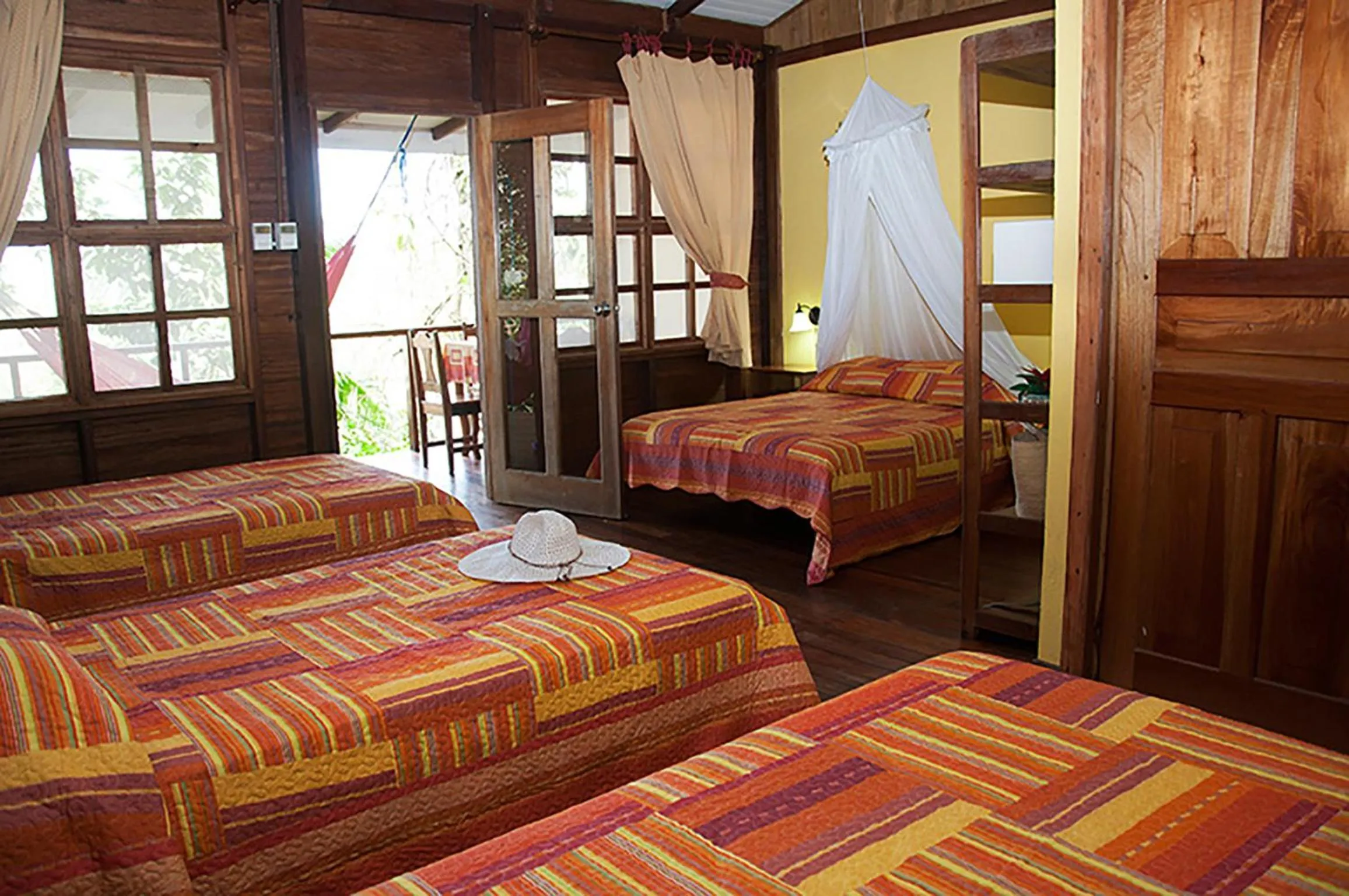 Bedroom, Bed in Pirate Cove