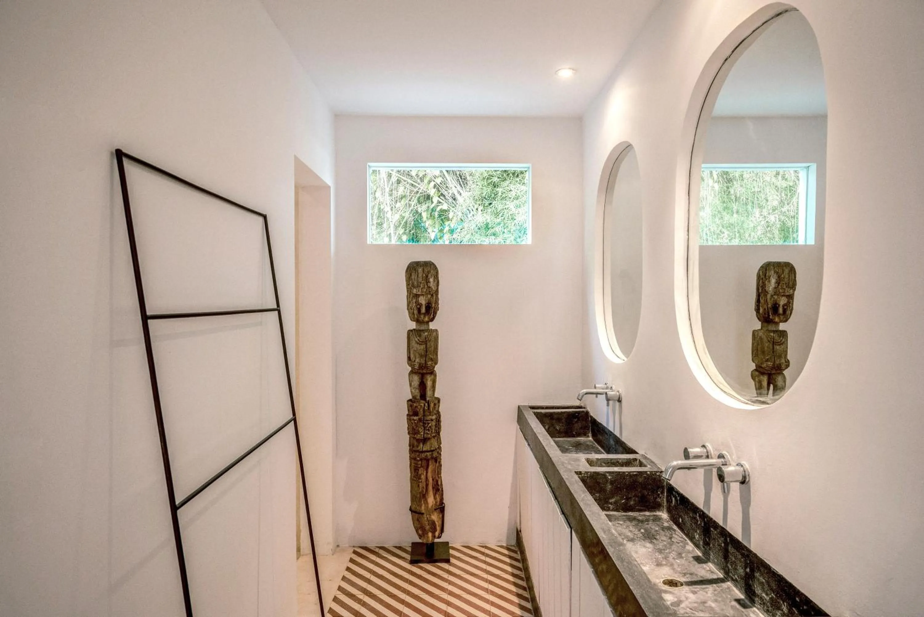 Bathroom in Batu Belig Living Apartment Seminyak