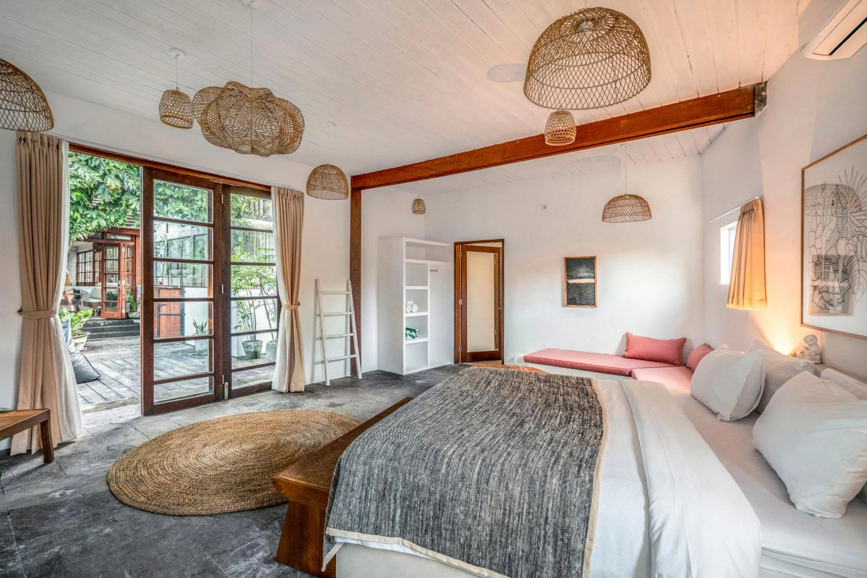 Bed in Batu Belig Living Apartment Seminyak