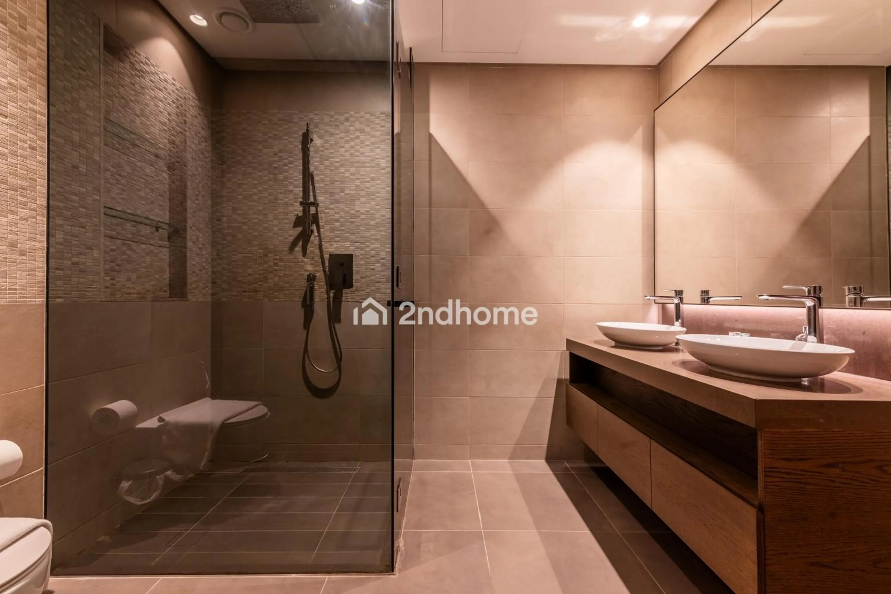 Stylish Studio at Jumeirah Living Marina Gate