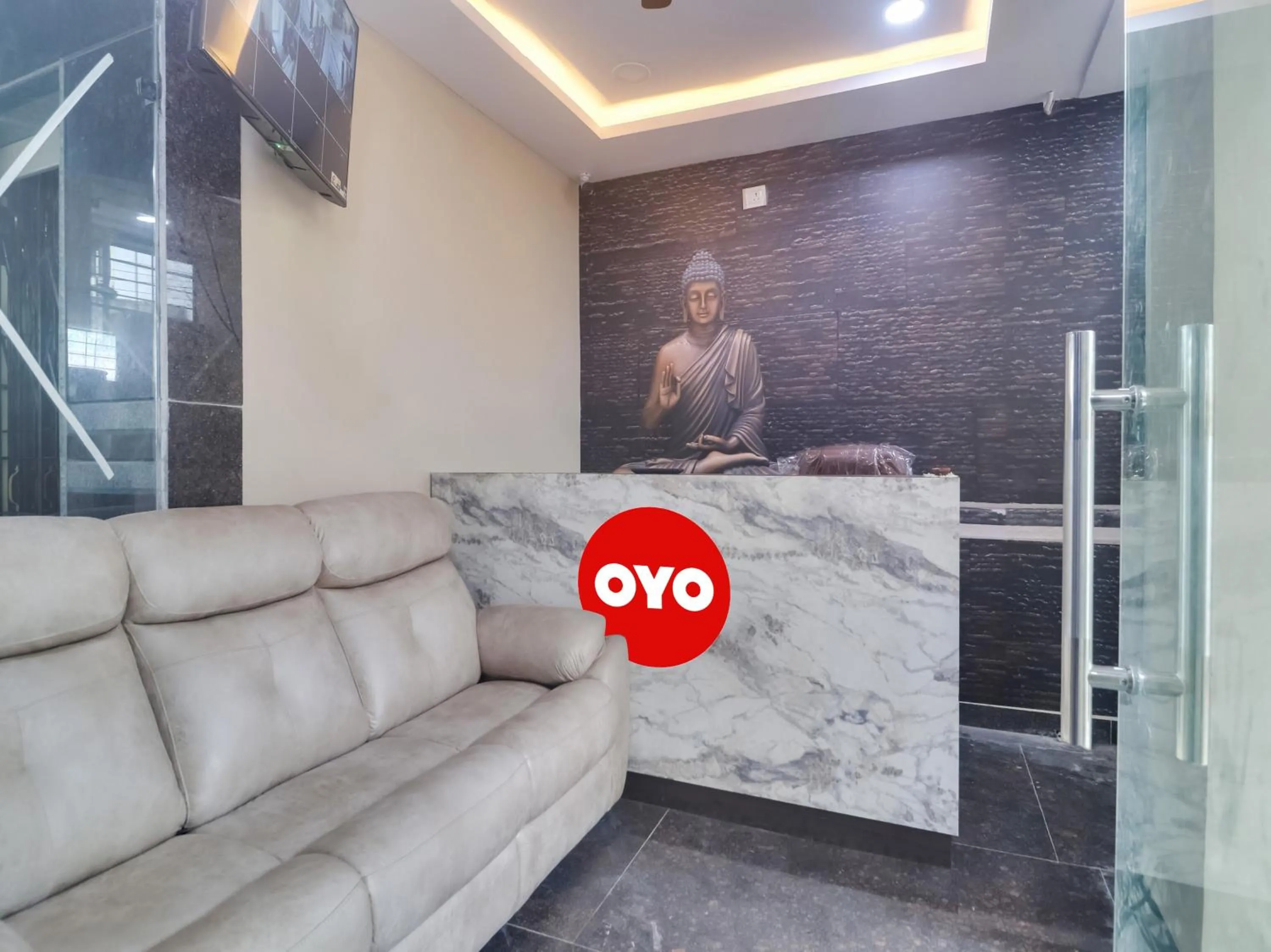 Lobby or reception in Super Hotel O RED STONE