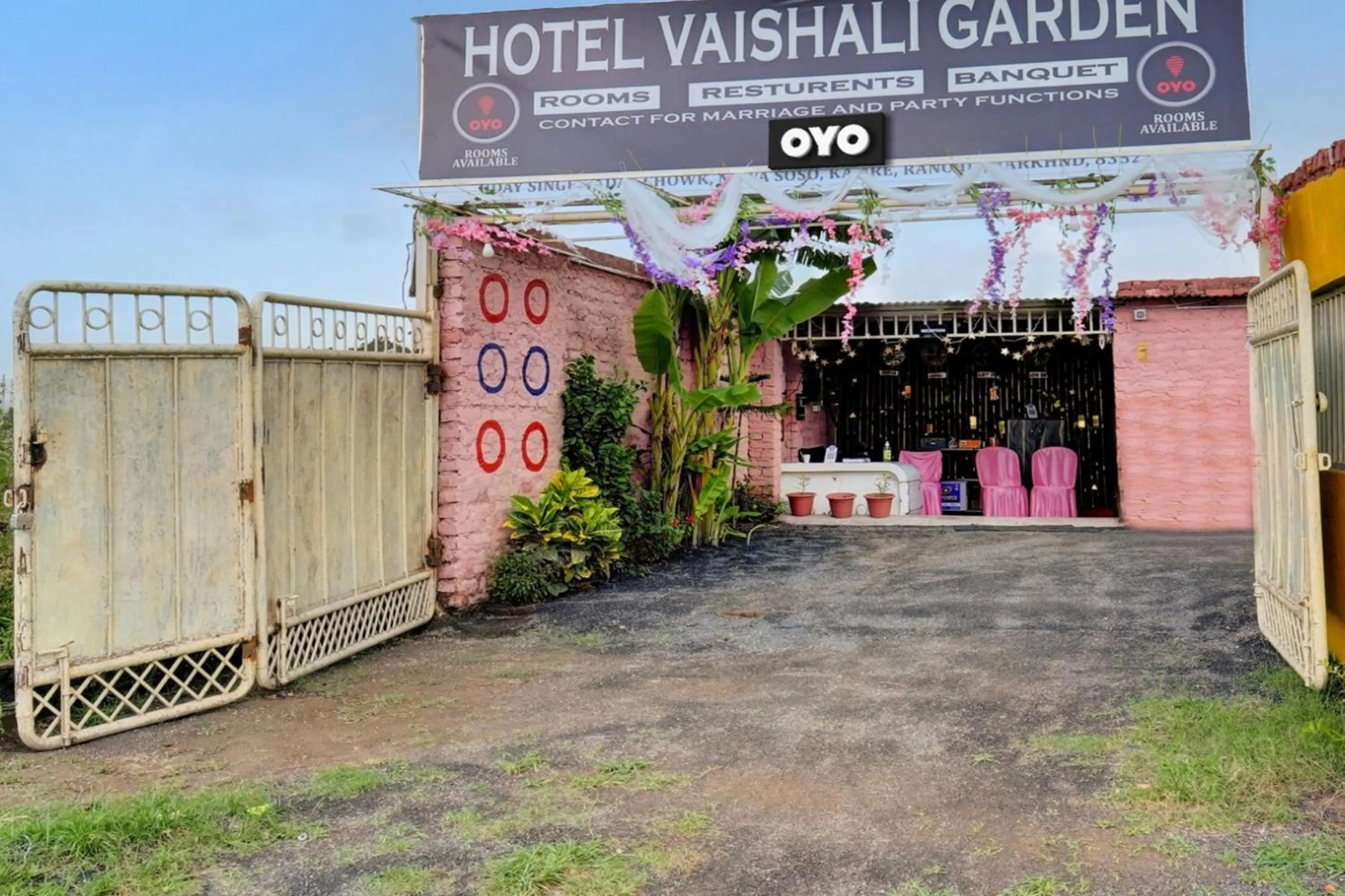 Facade/entrance in Hotel O Vaishali Garden