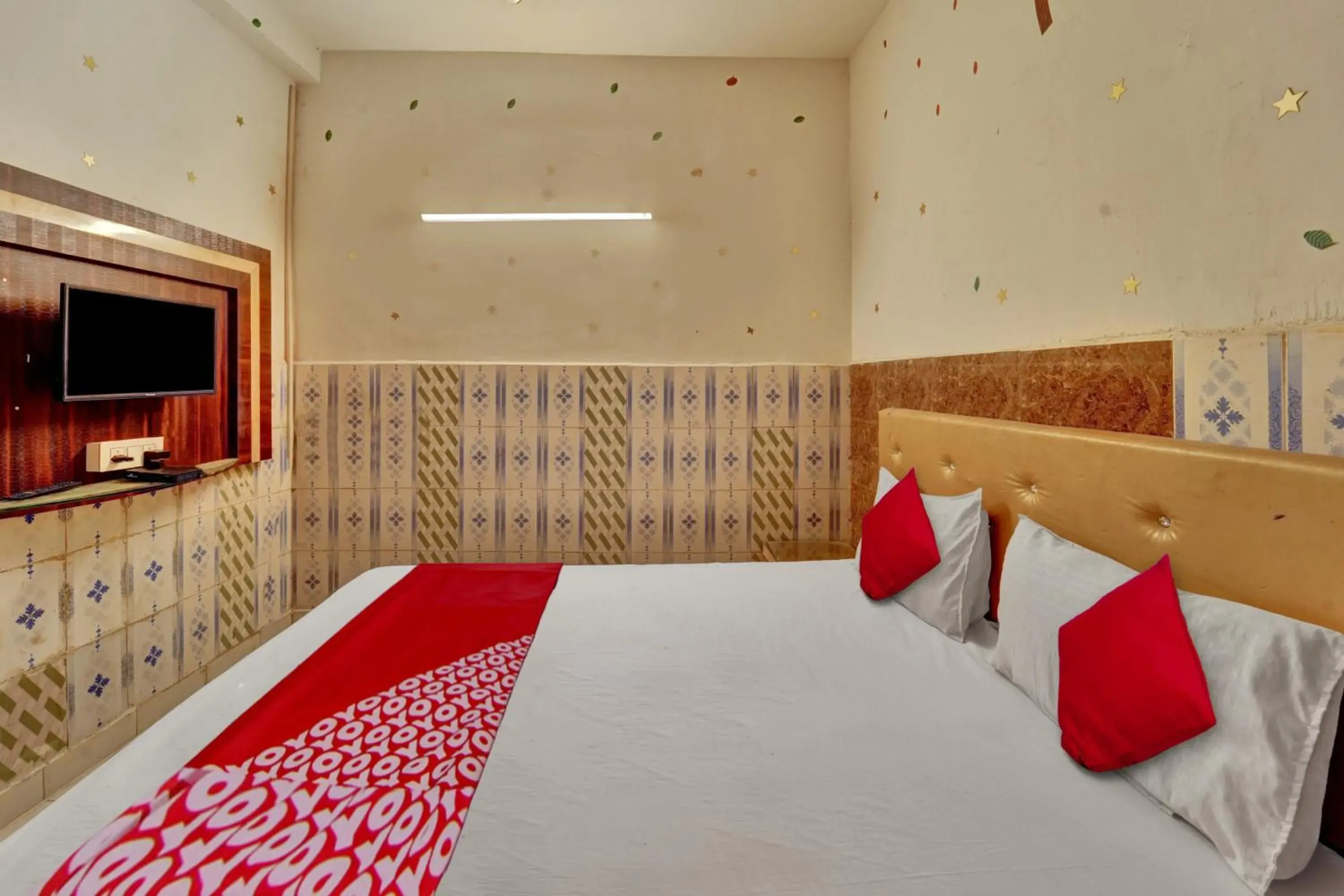 Bedroom in Hotel O Vaishali Garden Bedroom in Hotel O Vaishali Garden