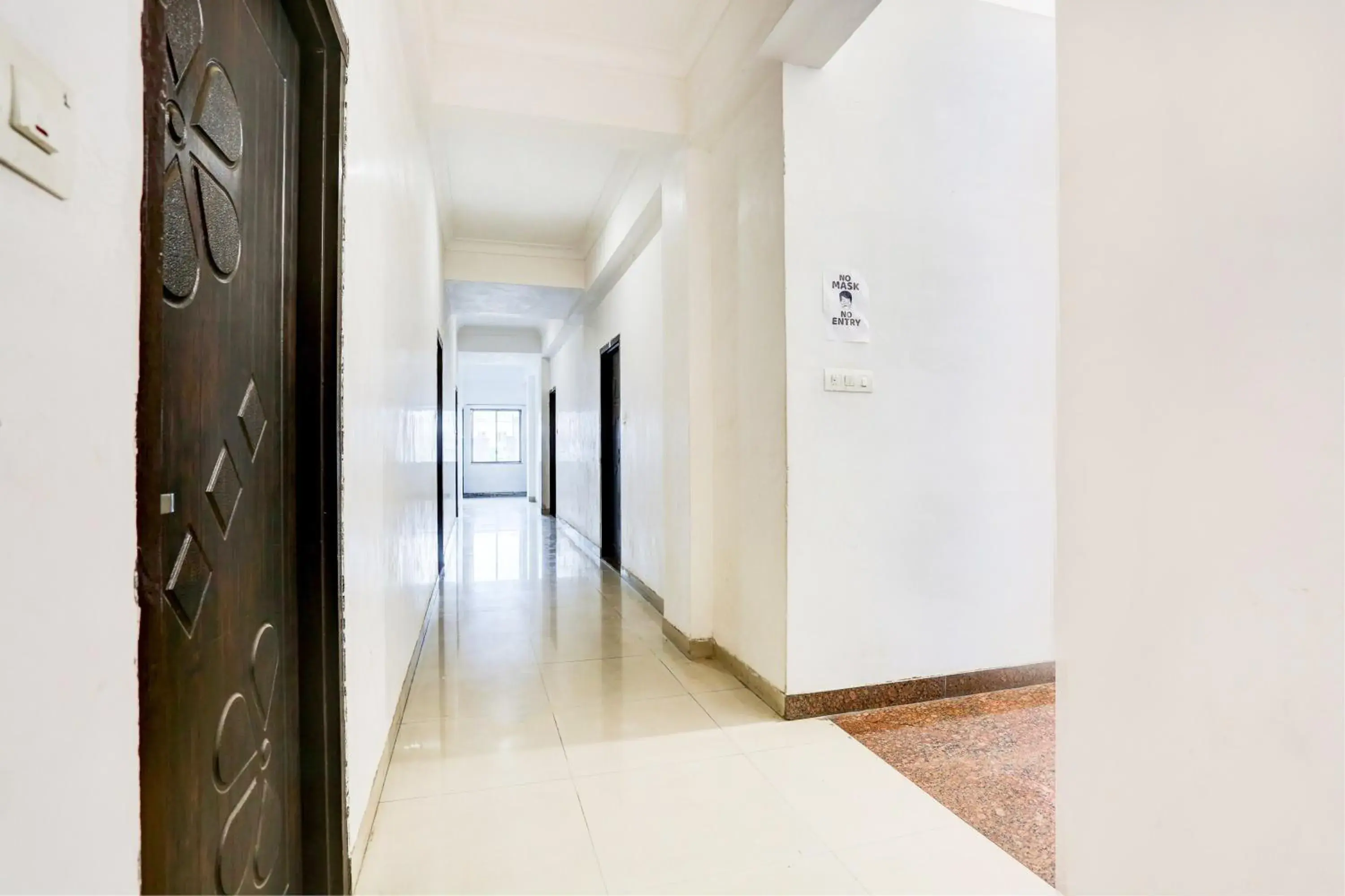 Lobby or reception in Super Hotel O Goverdhan Villa Lobby or reception in Super Hotel O Goverdhan Villa