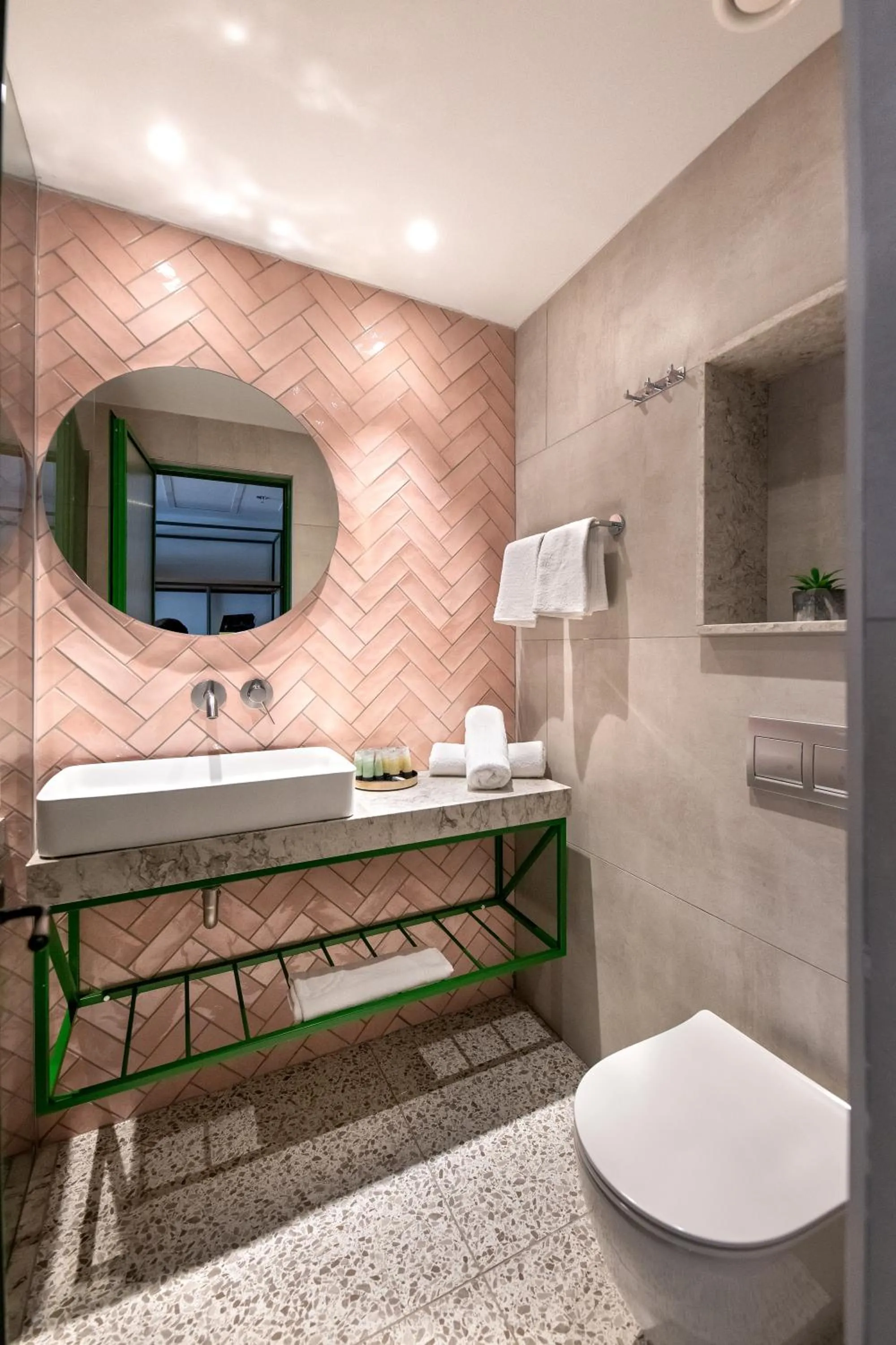 Bathroom in Hotel Shoshana - Adults Only