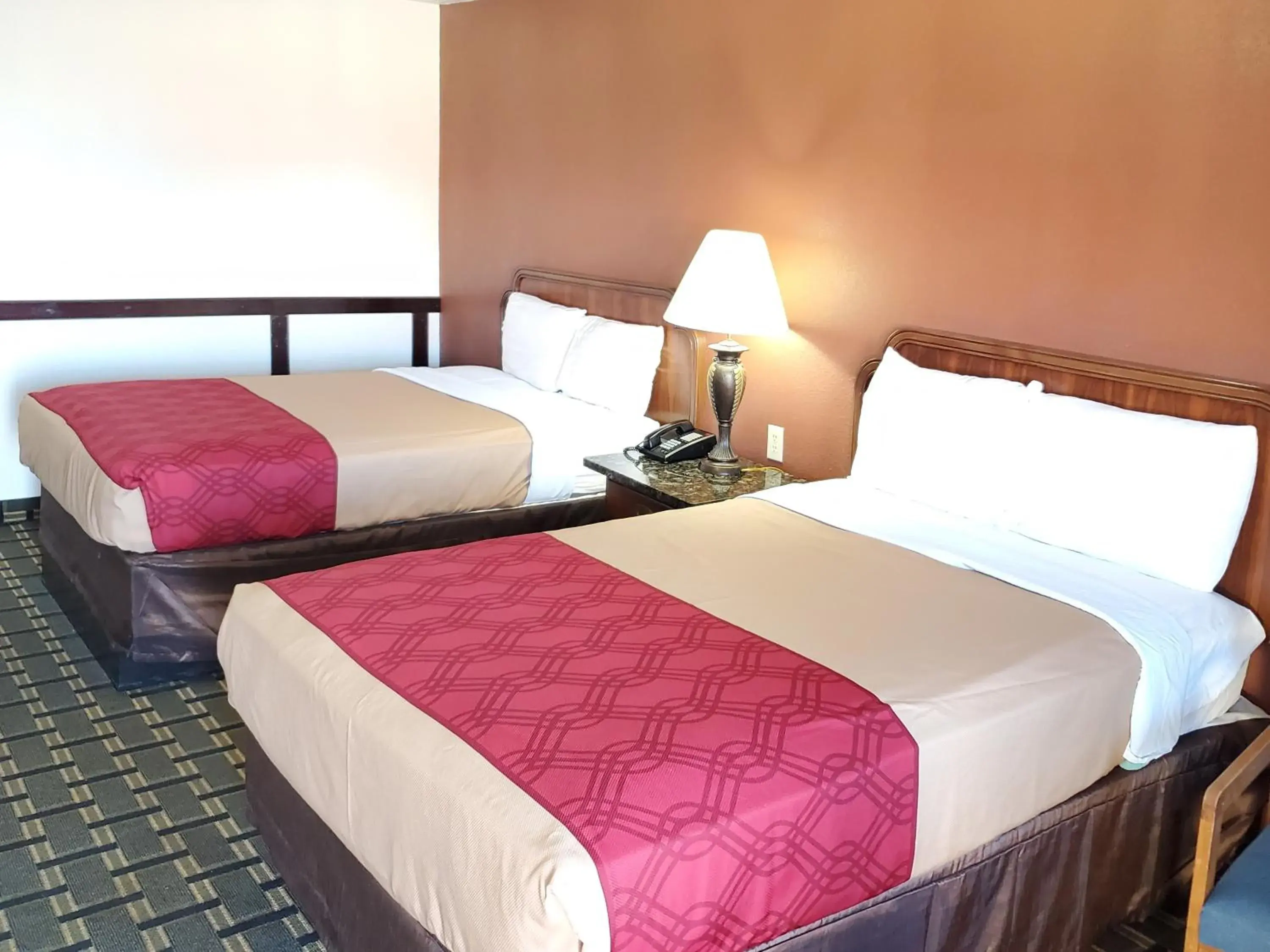 Bed in Route 66 Inn Bed in Route 66 Inn