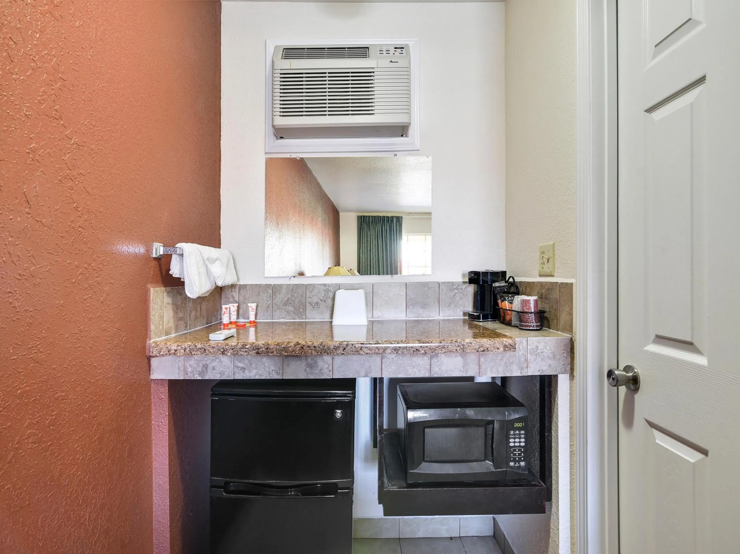 Area and facilities in Route 66 Inn