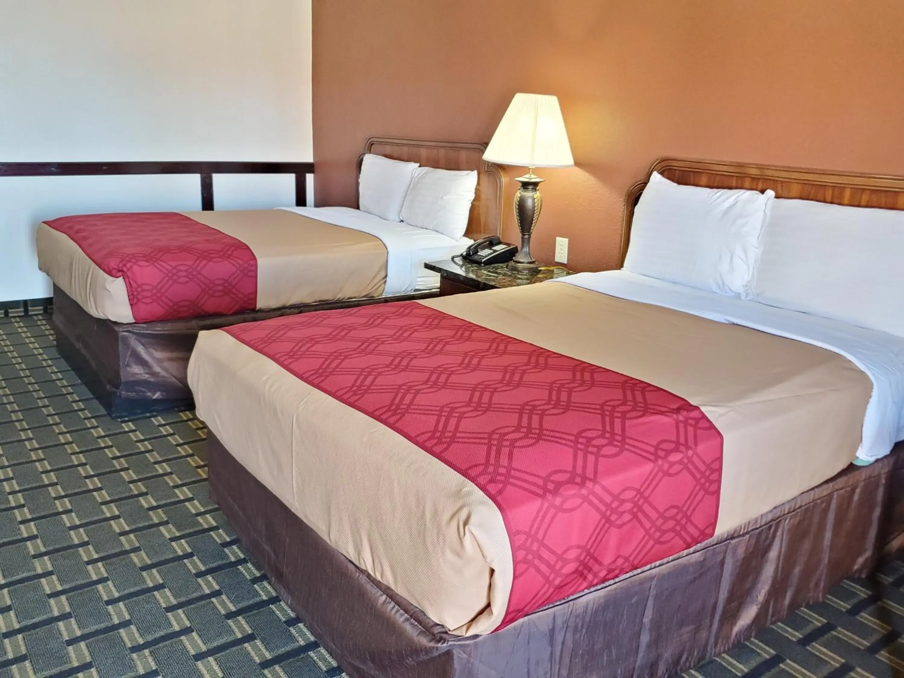 Bed in Route 66 Inn Bed in Route 66 Inn
