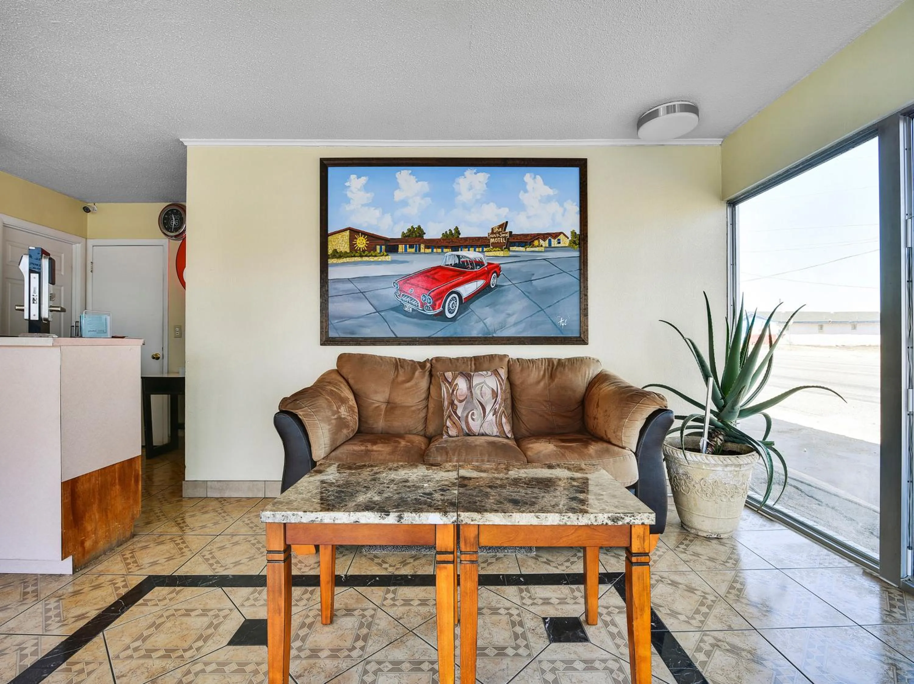 Seating area in Route 66 Inn