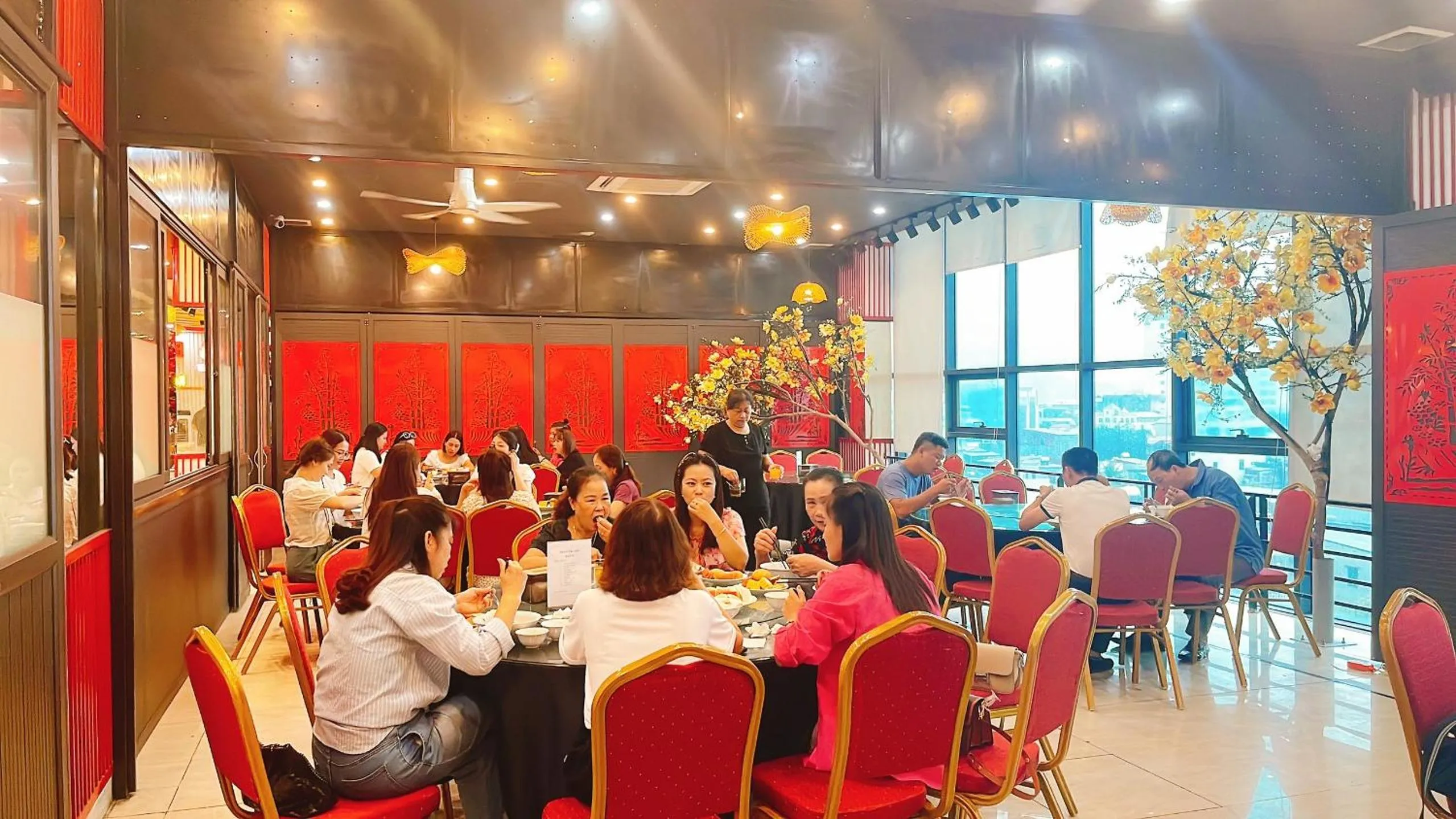 Restaurant/places to eat in Bình An Nhiên hotel