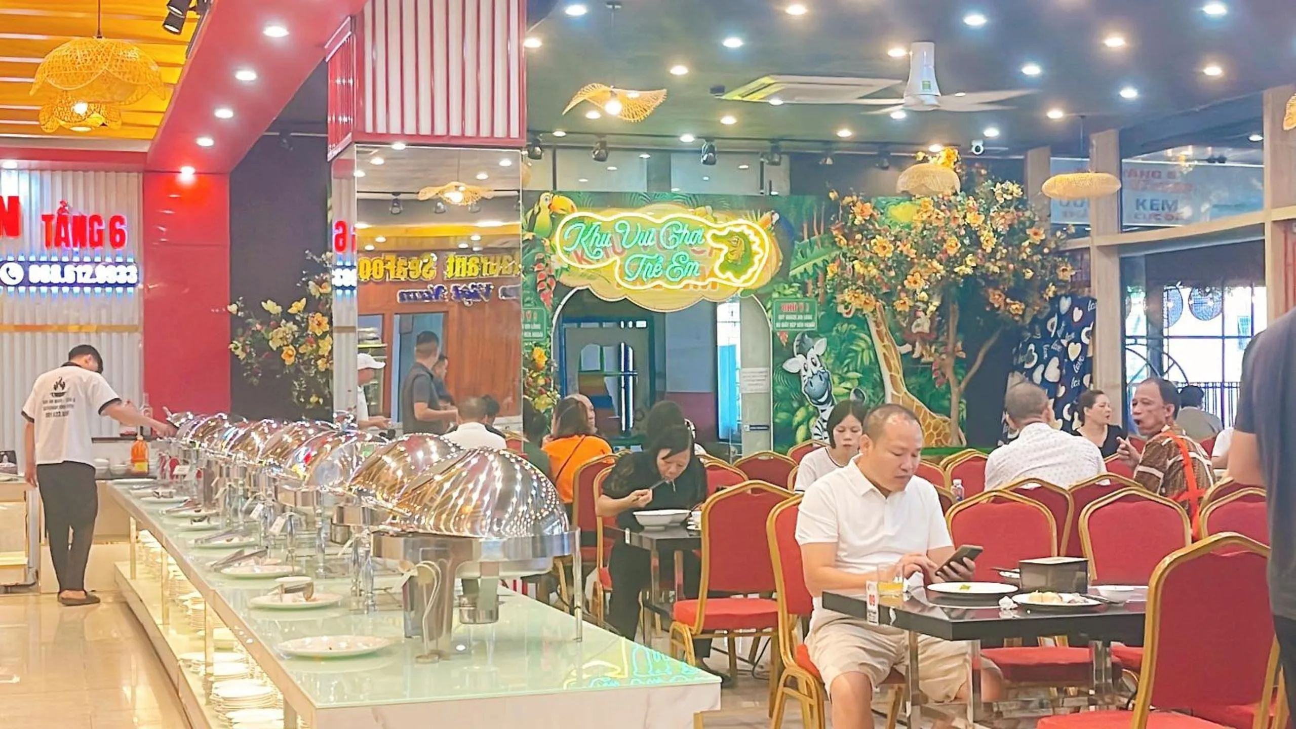 Dining area in Bình An Nhiên hotel