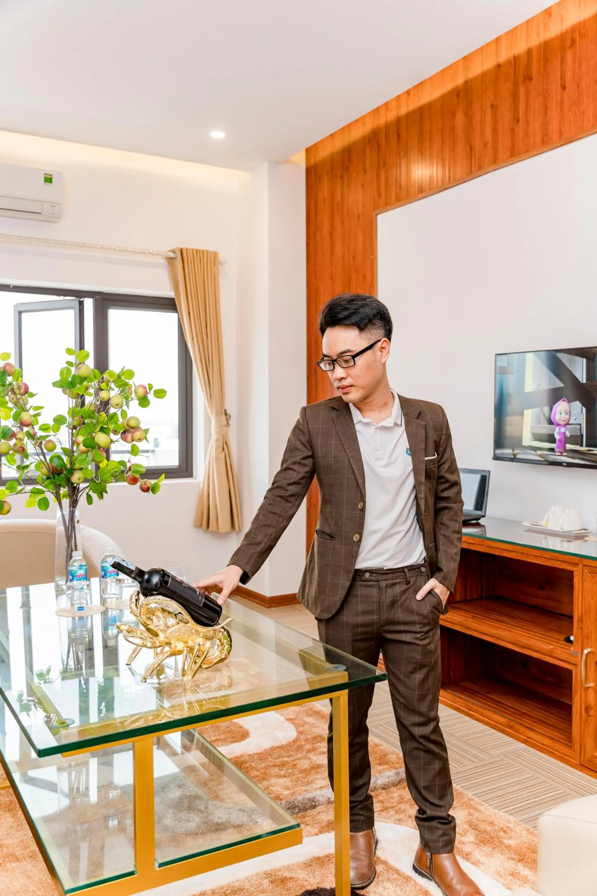 Communal lounge/ TV room in Bình An Nhiên hotel