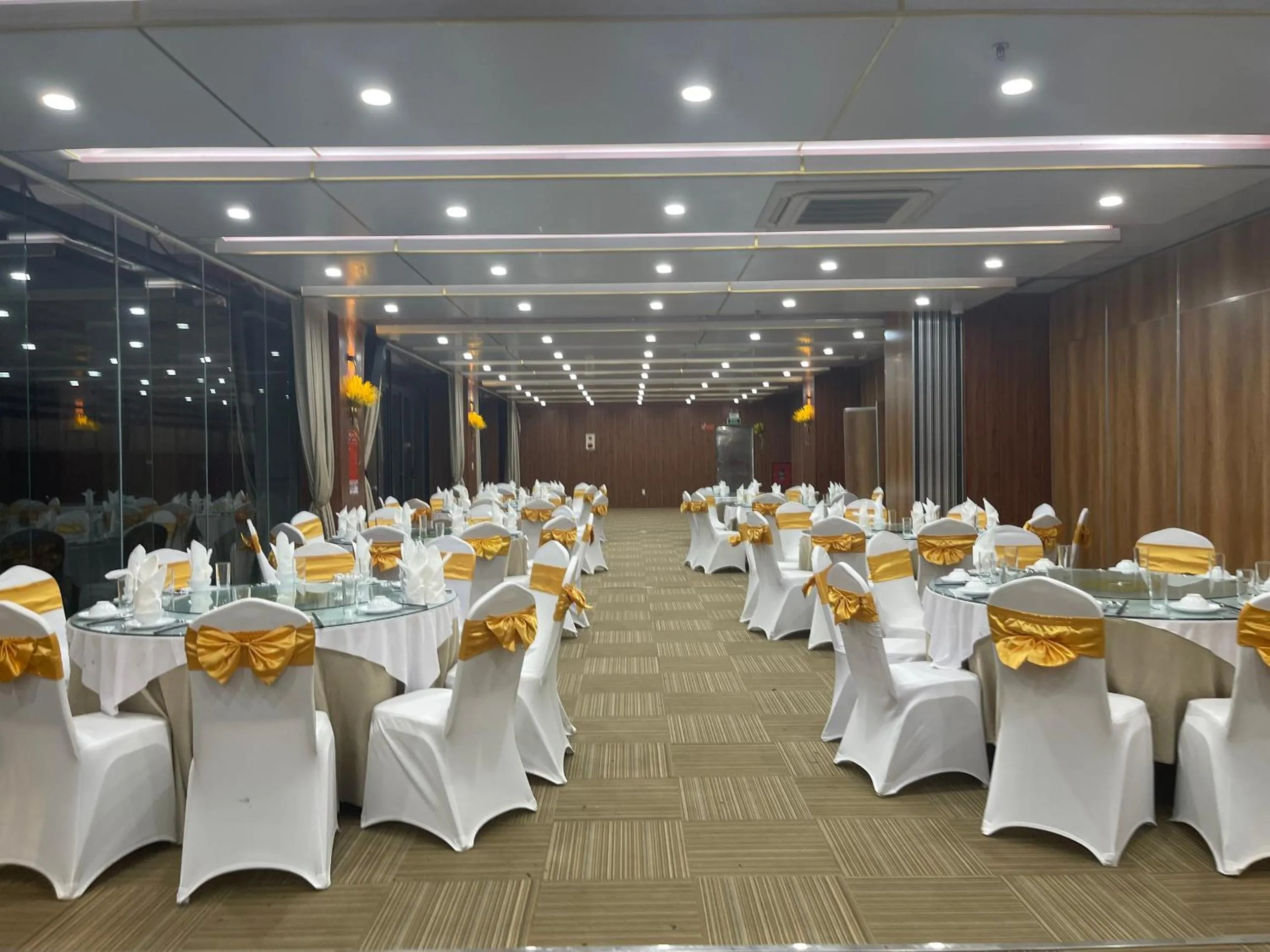 Restaurant/places to eat in Bình An Nhiên hotel