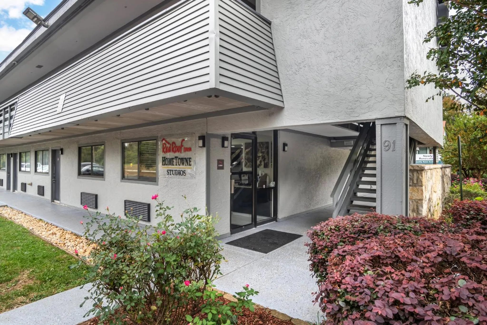 Property building in Red Roof Inn Greenville