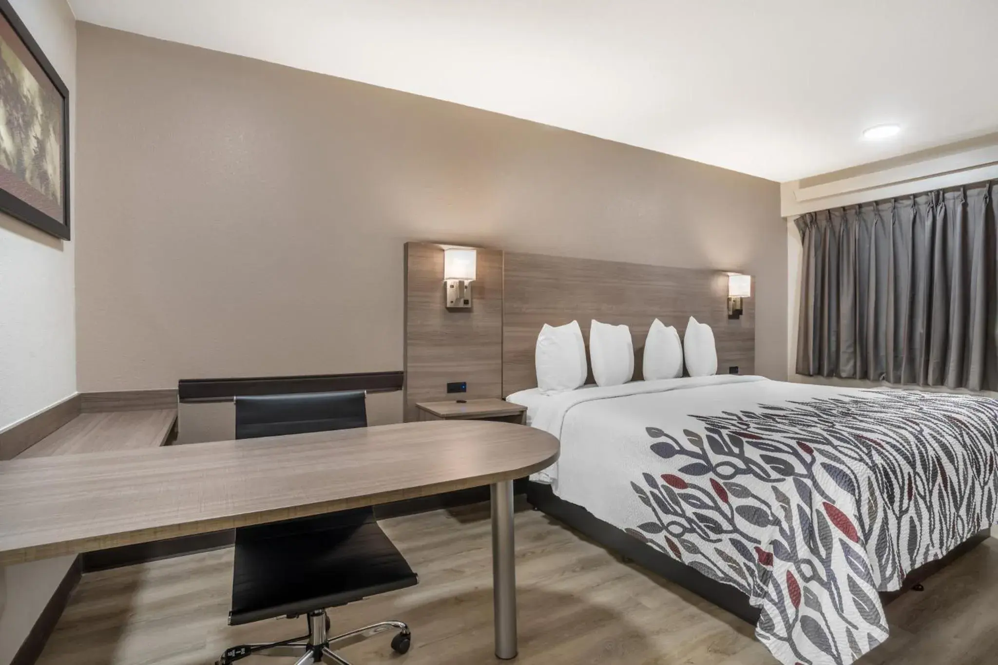 Bedroom, Bed in Red Roof Inn Greenville Bedroom, Bed in Red Roof Inn Greenville