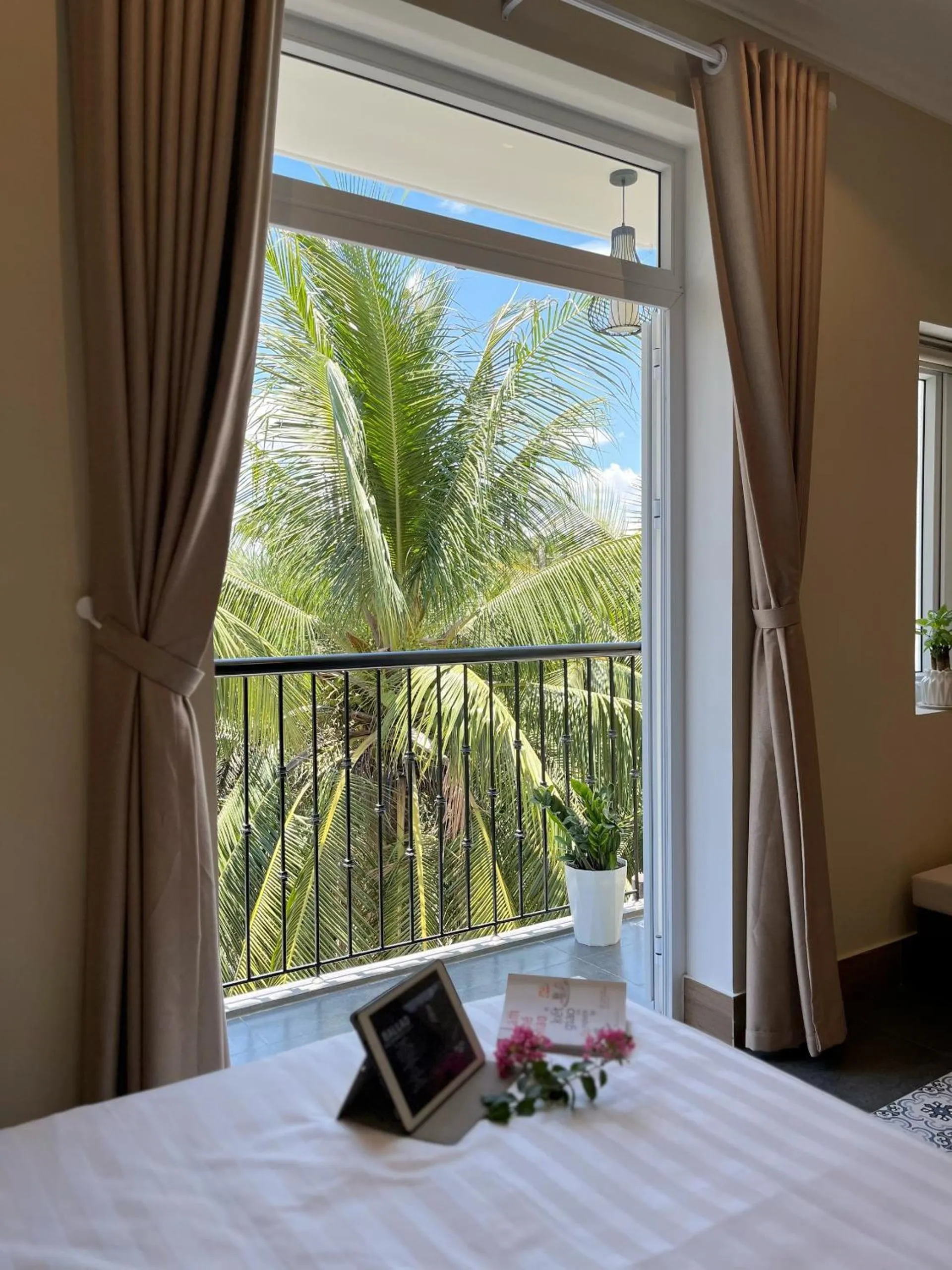 Bed in Kemi House Hoi An