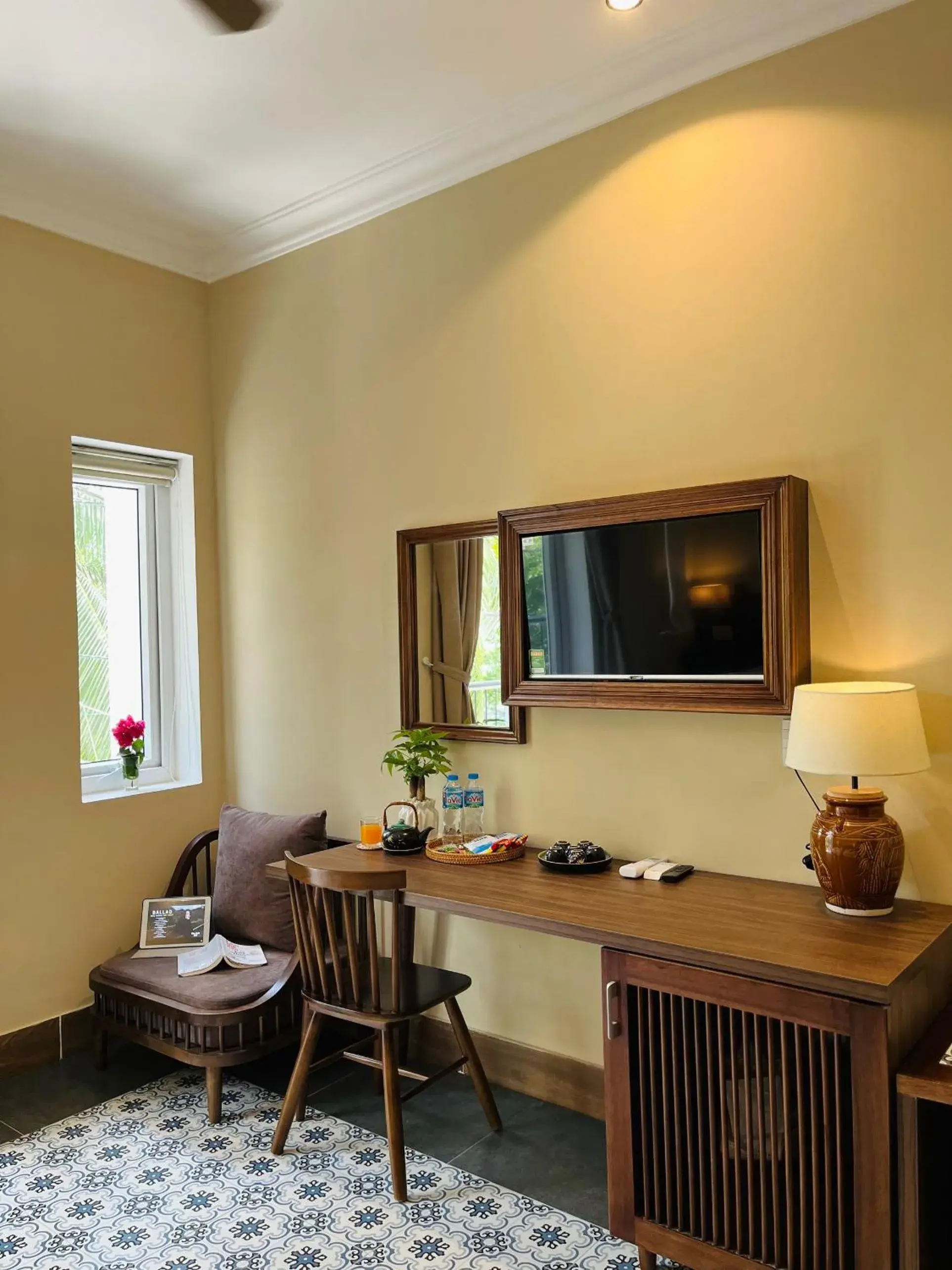 Twin Room with Balcony - single occupancy in Kemi House Hoi An Twin Room with Balcony - single occupancy in Kemi House Hoi An