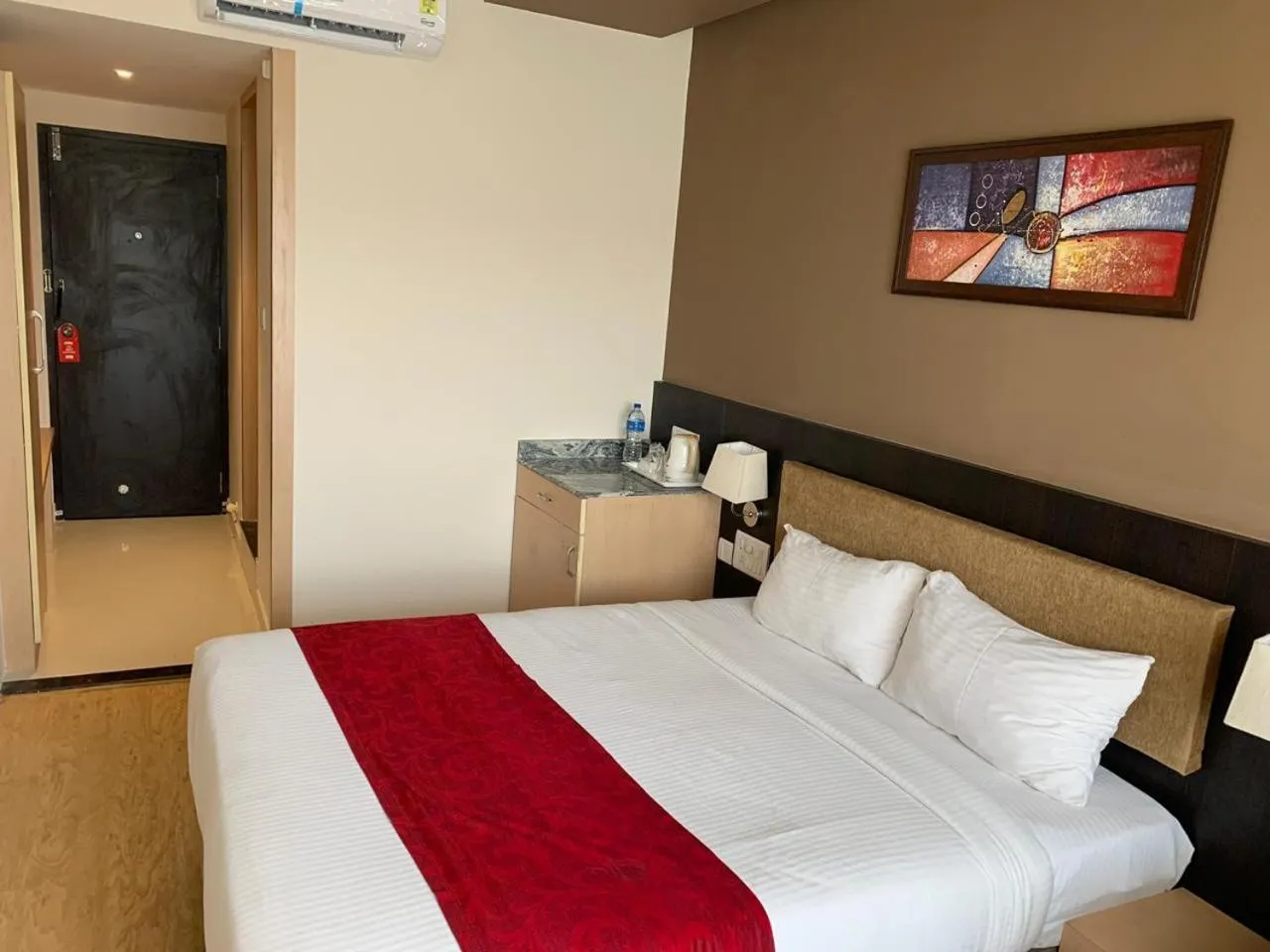 Bed in Hotel West End