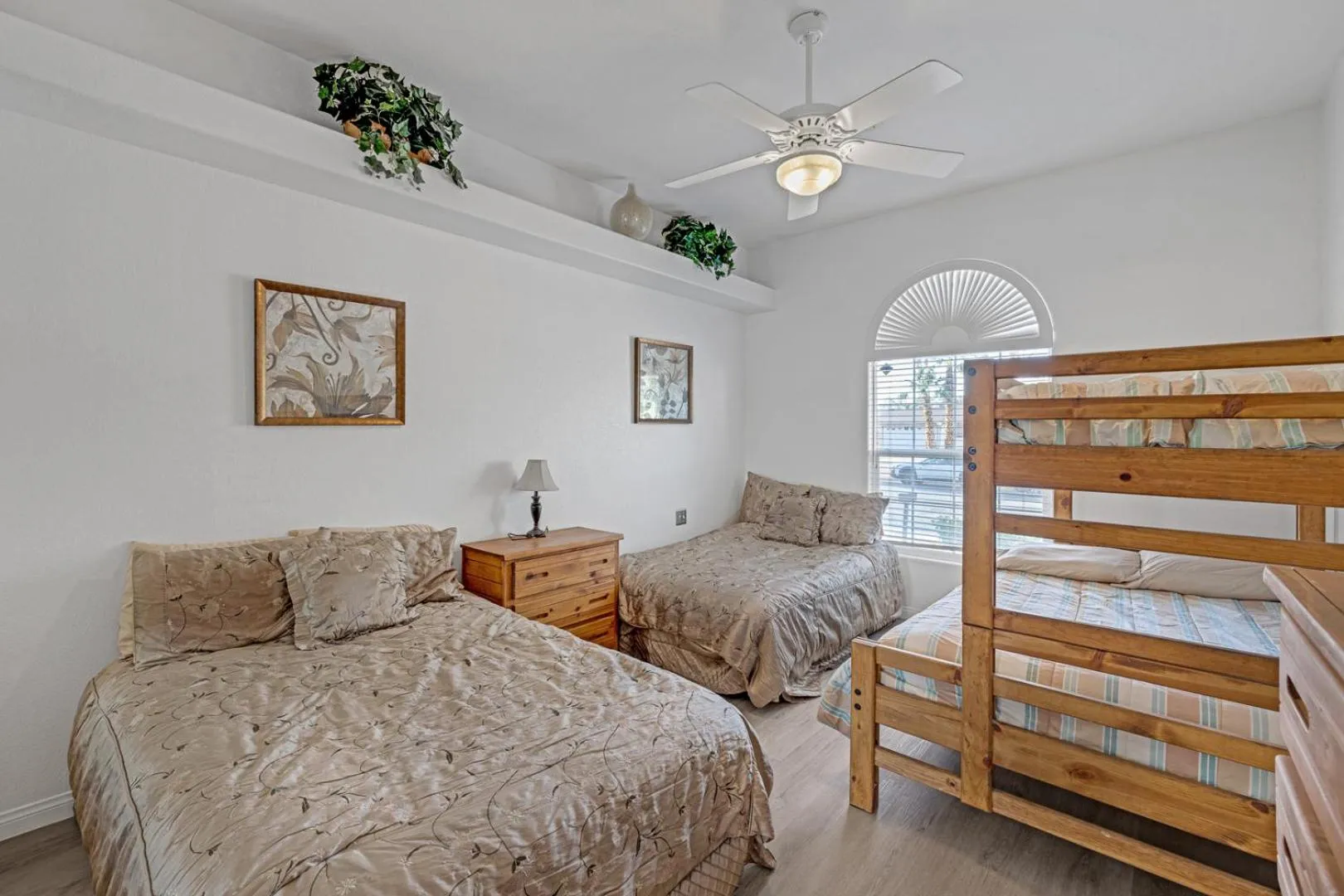 Bed in Lucky Getaway LV