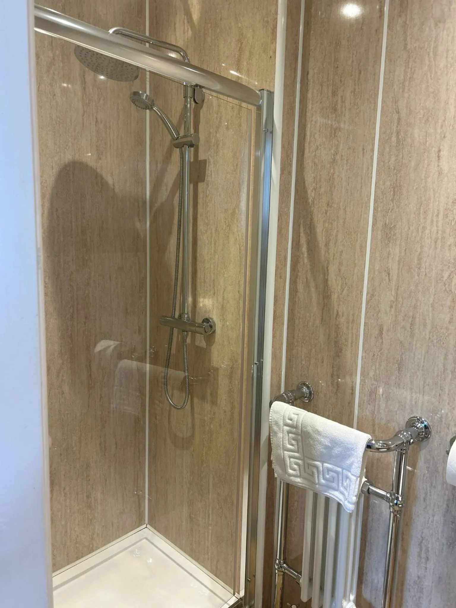 Shower in Moresby Hall Country House Hotel