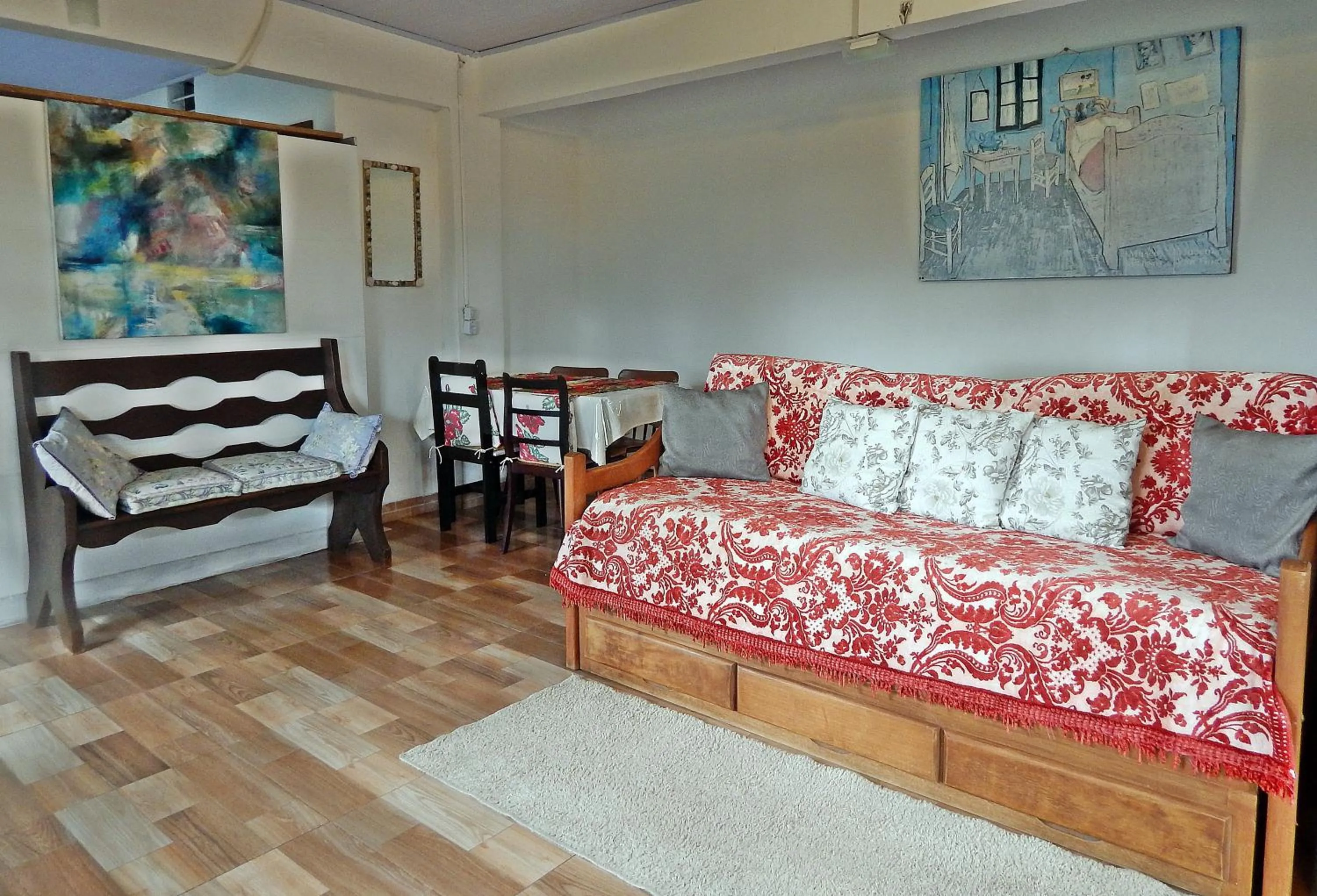Living room, Bed in Chalés Van Gogh
