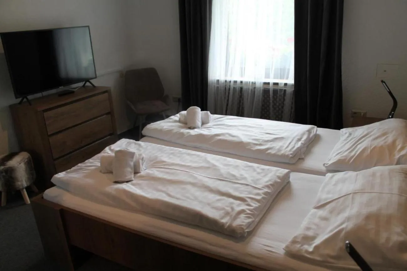 Photo of the whole room, Bed in Draxlerhaus