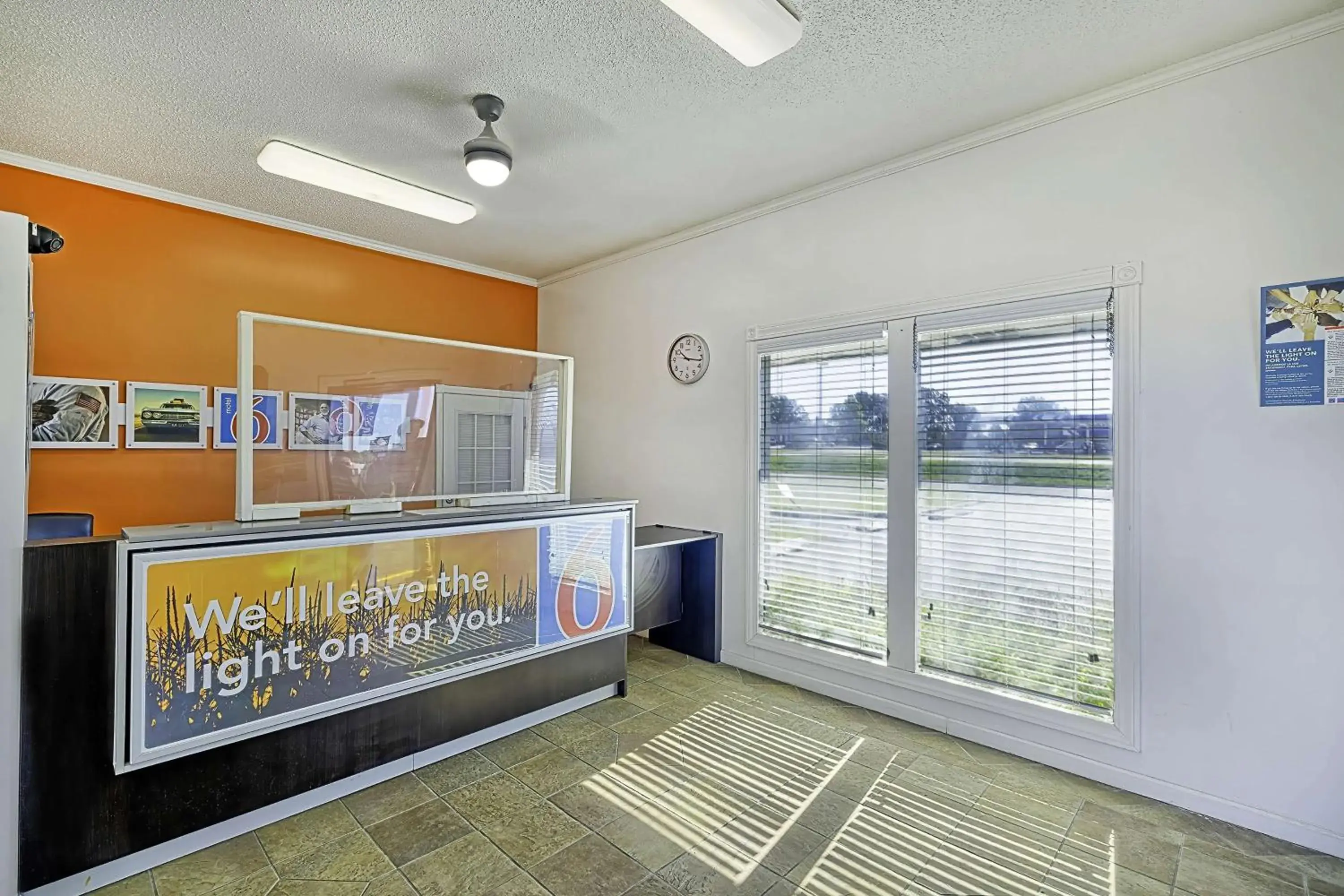 Lobby or reception in Motel 6 Sullivan MO Lobby or reception in Motel 6 Sullivan MO