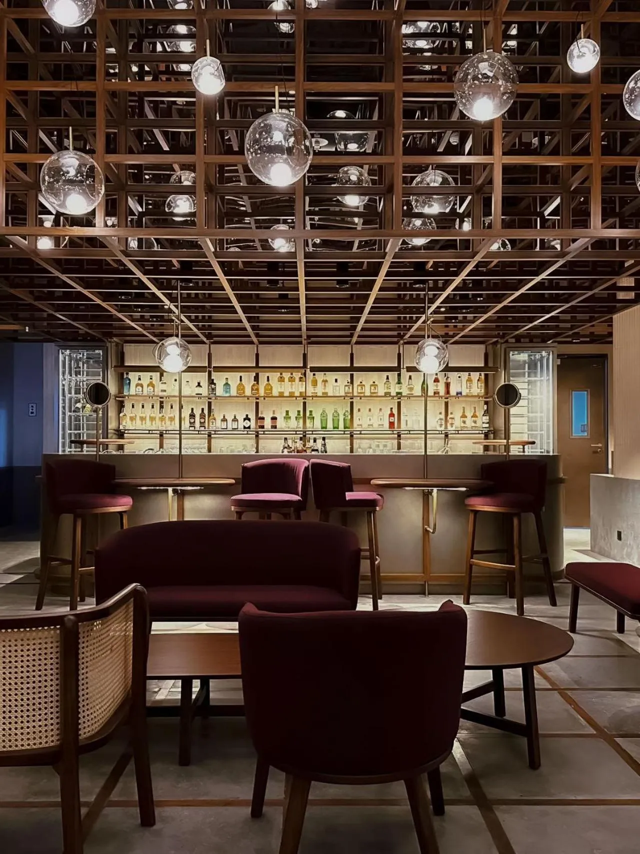 Lounge or bar in Artyzen NEW BUND 31 Shanghai Qiantan