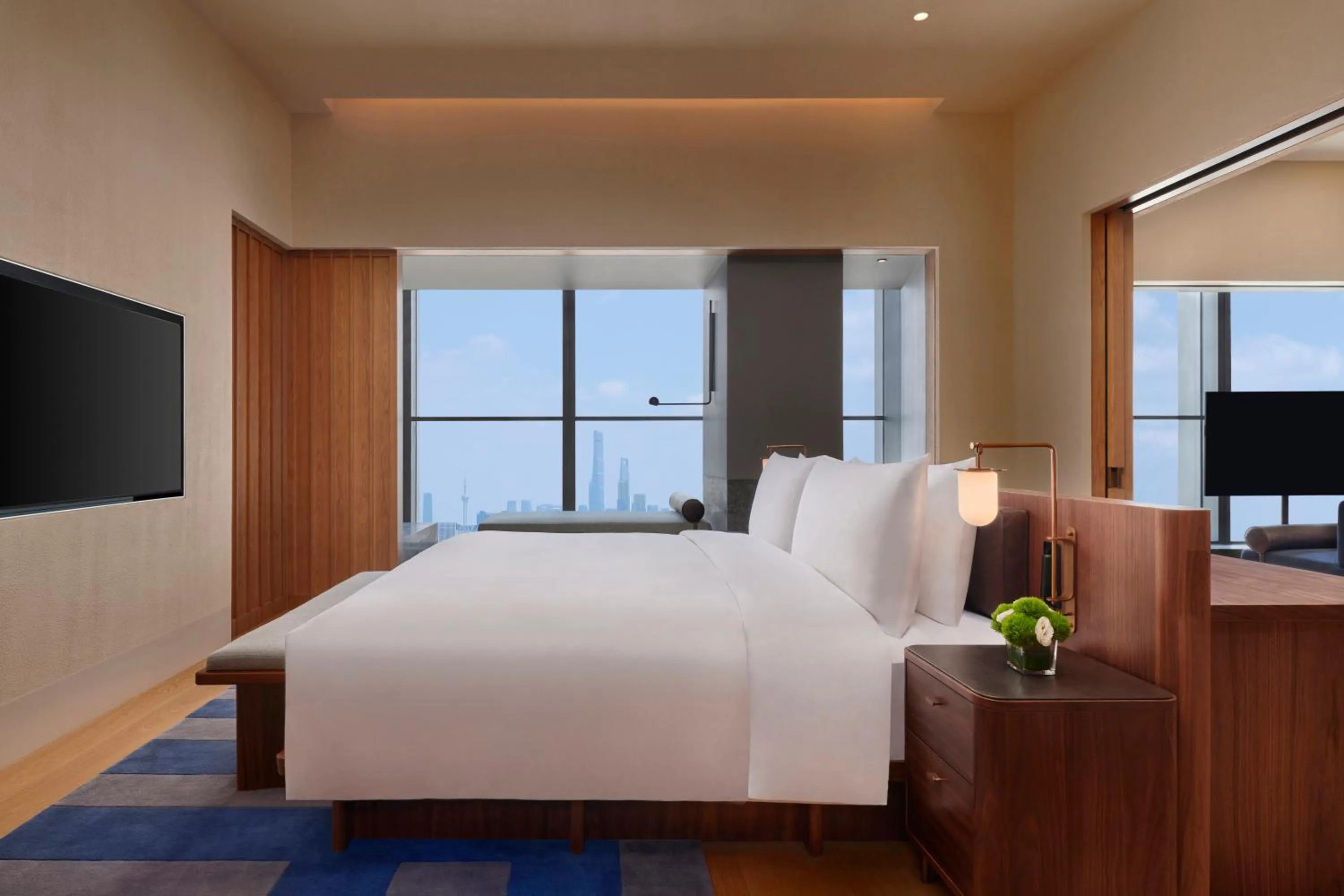 Bedroom, Bed in Artyzen NEW BUND 31 Shanghai Qiantan