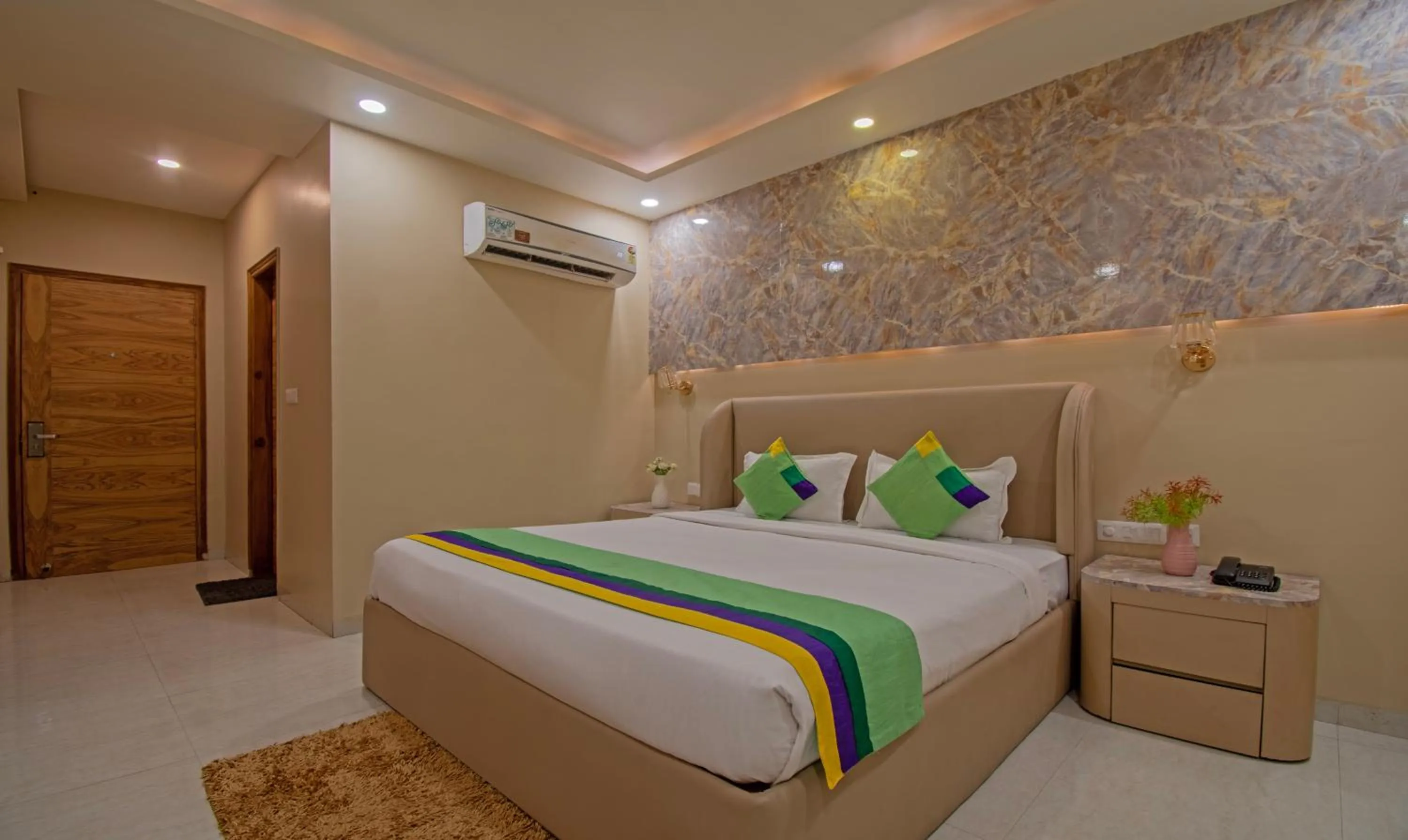 Bed in Treebo Trend Mr J - Sec 51