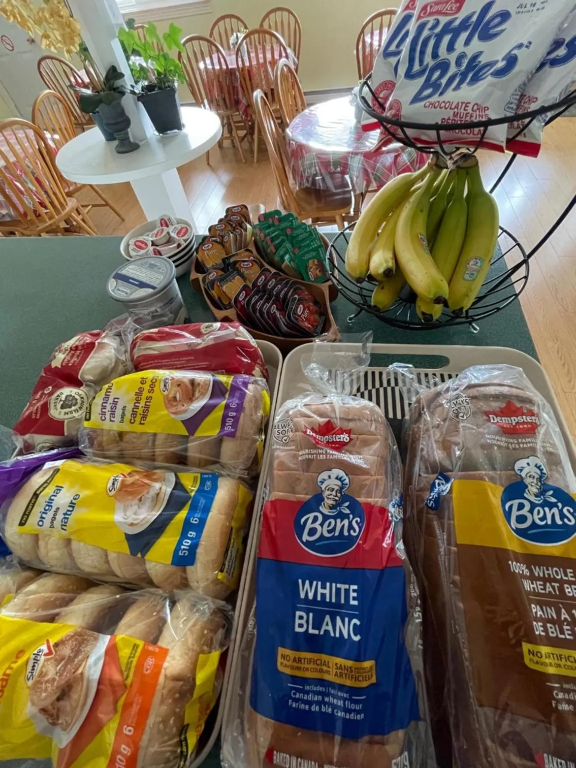 Continental breakfast in Winsome Inn