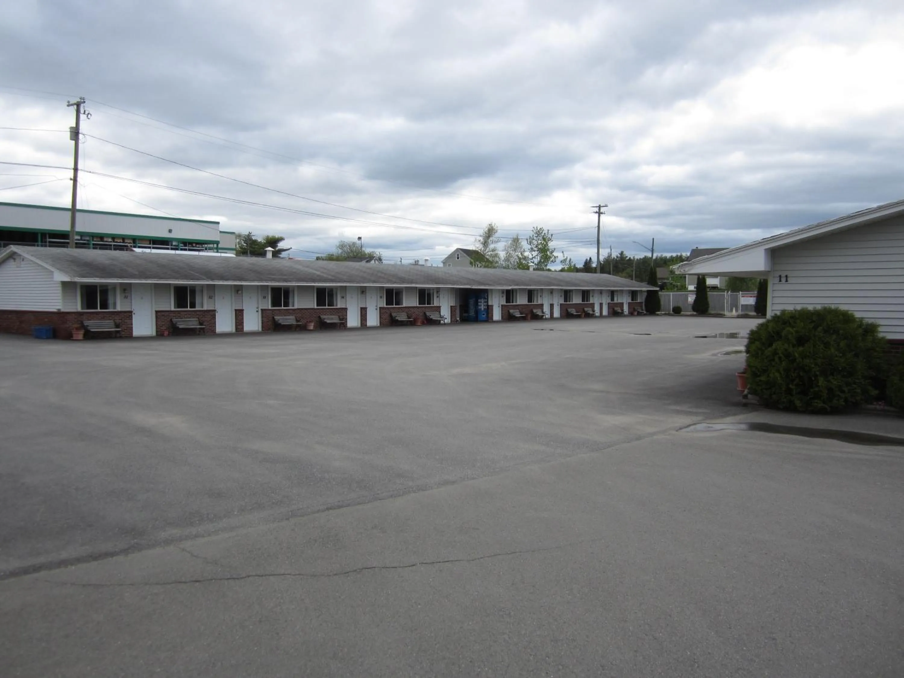 Property building in Winsome Inn