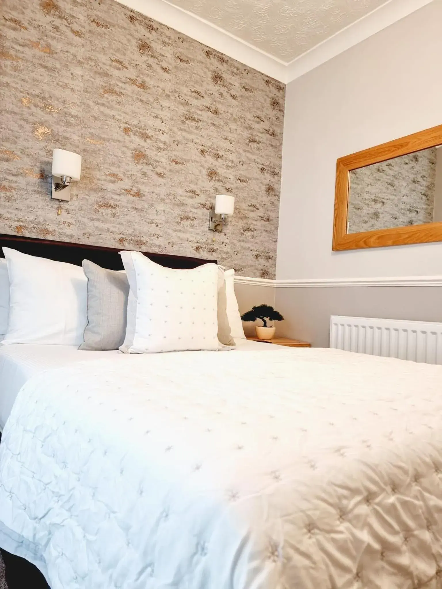 Small Double Room in Kethla House Small Double Room in Kethla House