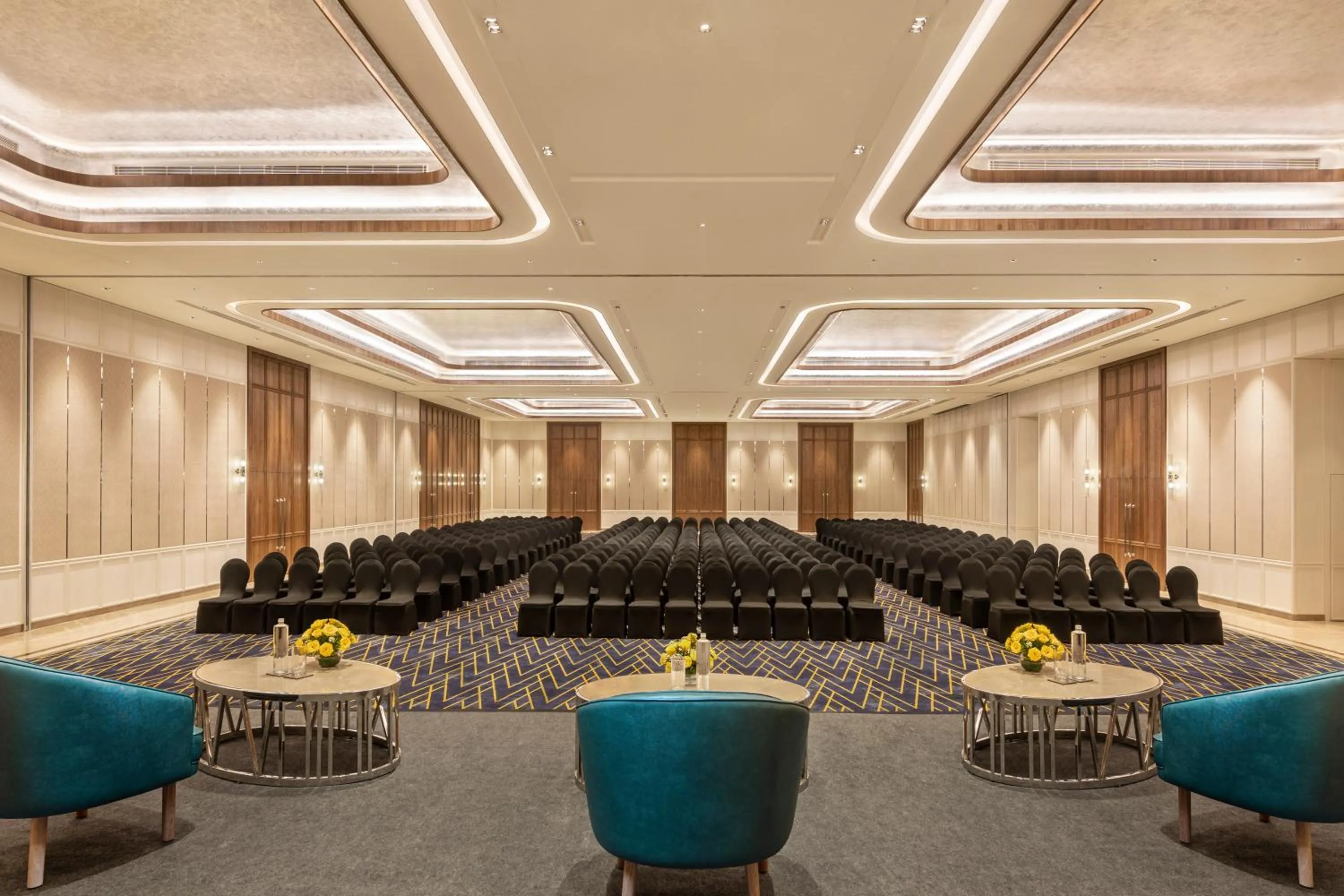 Banquet/Function facilities in Aurika, Mumbai International Airport - Luxury by Lemon Tree Hotels