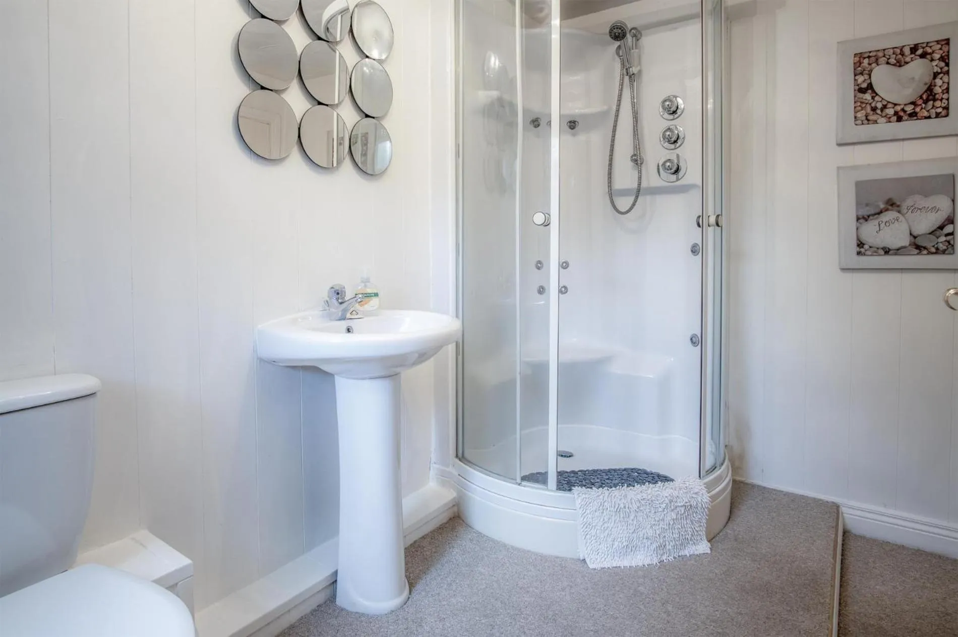 Floor plan in Angel Cottage - 3 Bedroom Cottage - Stepaside