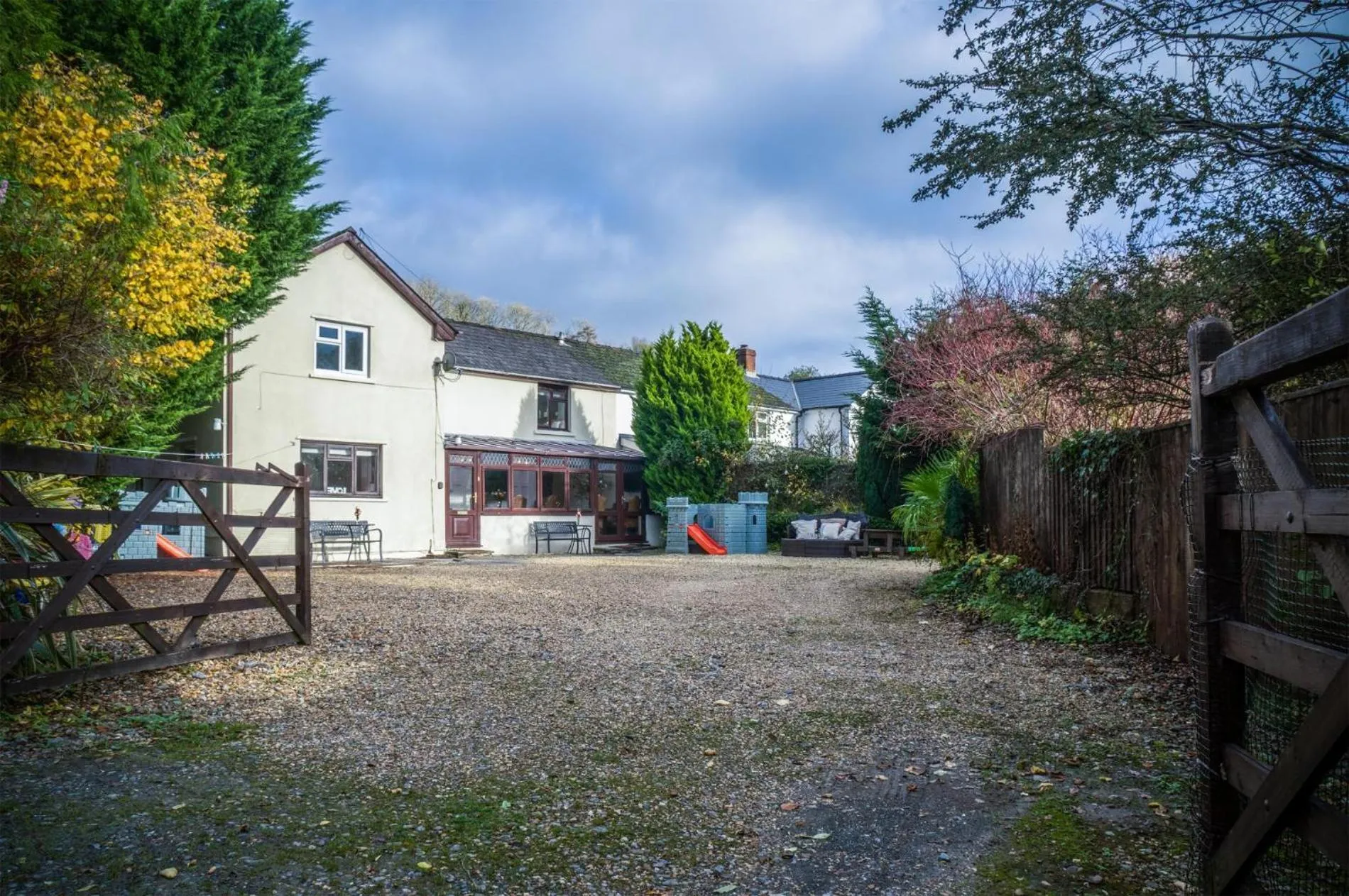 Floor plan in Angel Cottage - 3 Bedroom Cottage - Stepaside