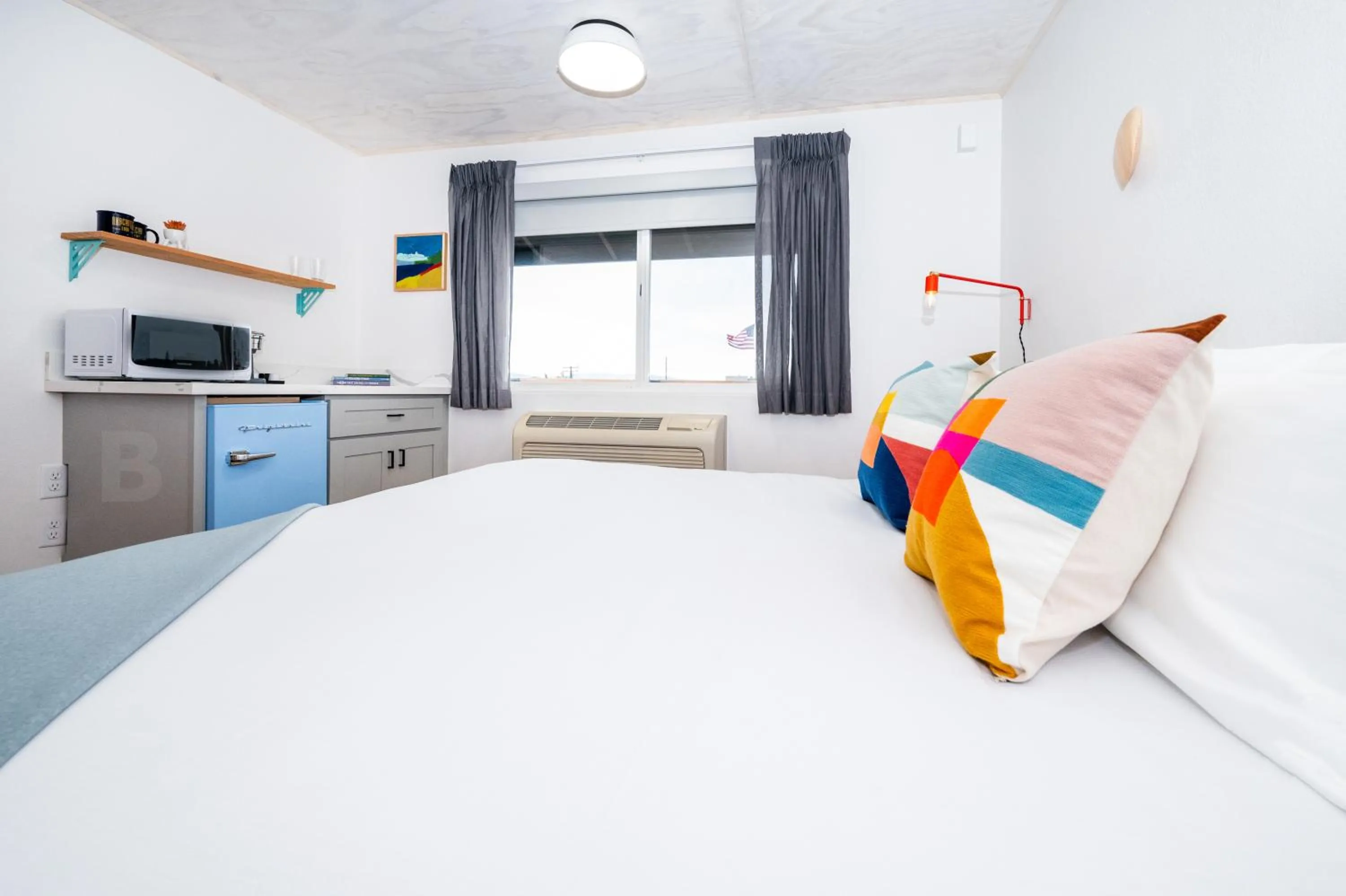 Bedroom, Bed in Anacortes Inn