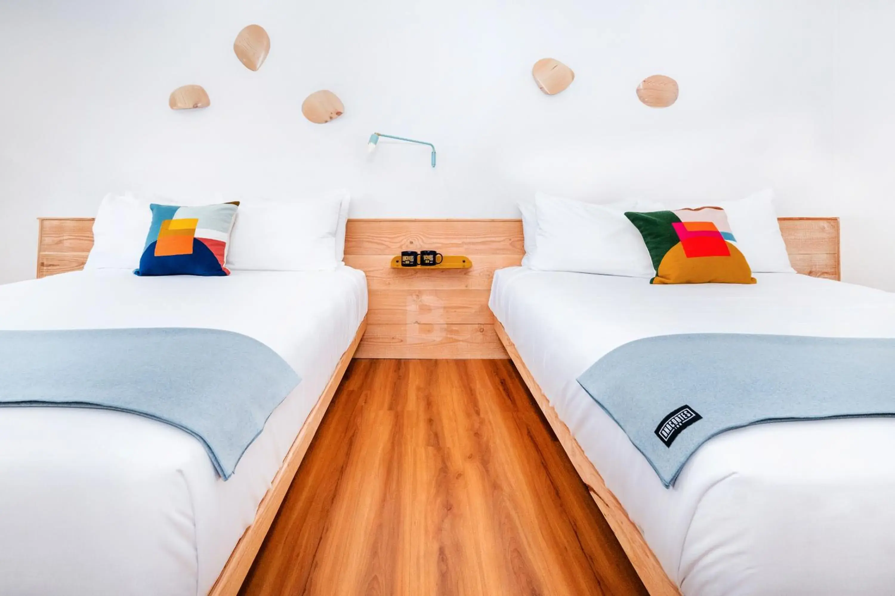 Bed in Anacortes Inn Bed in Anacortes Inn