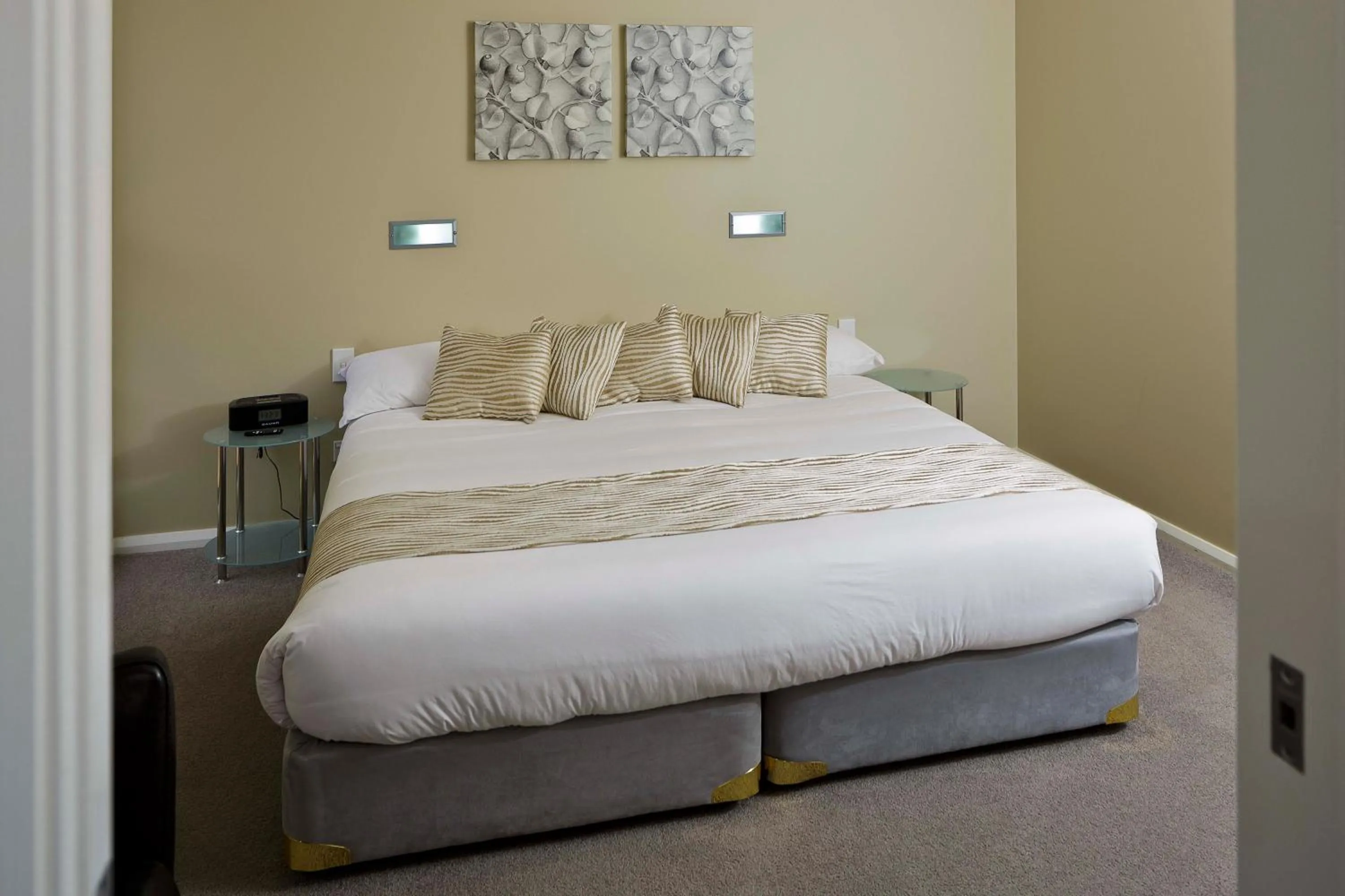 Bedroom, Bed in Ingenia Holidays Hunter Valley