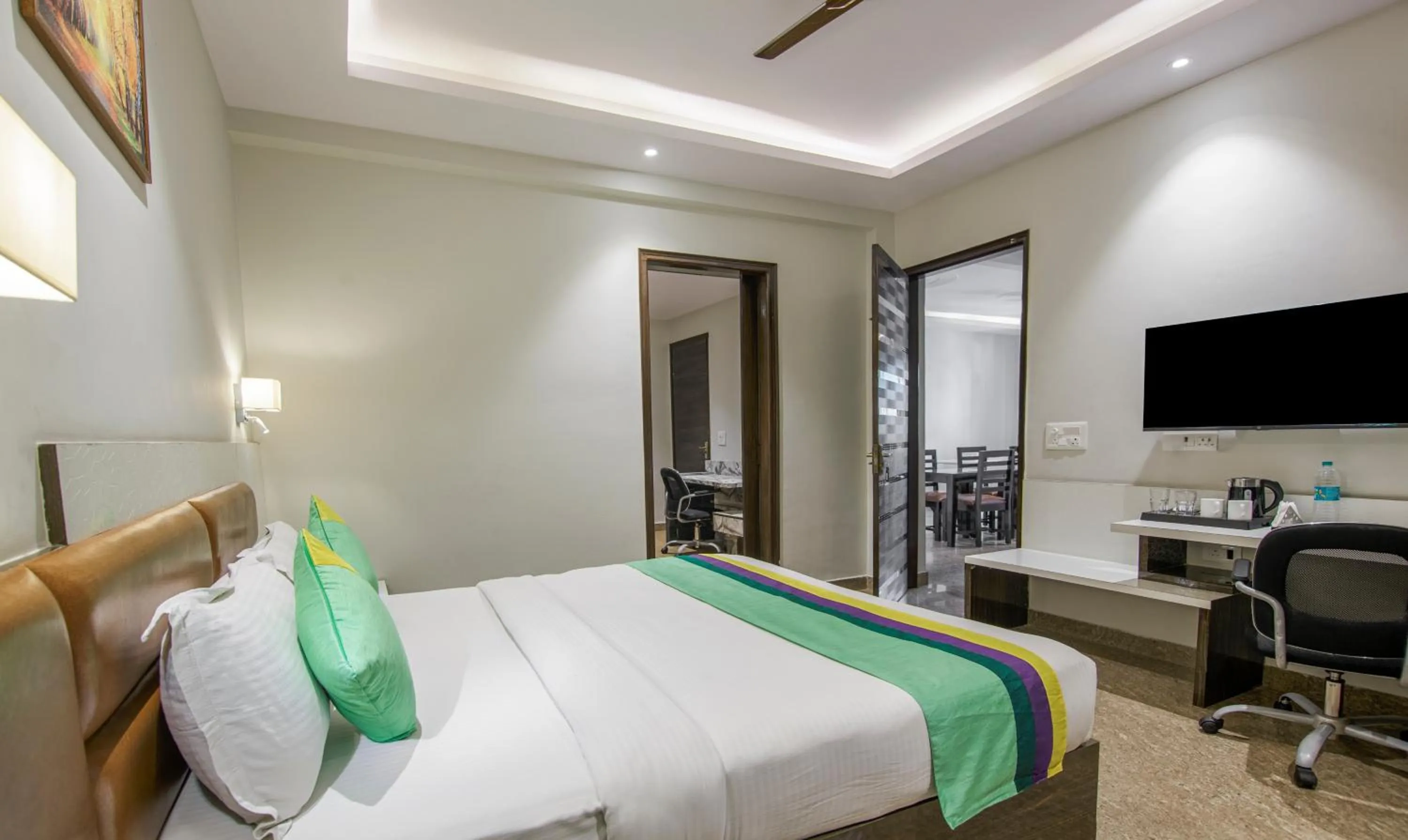 Bed in Treebo Swastika Premium