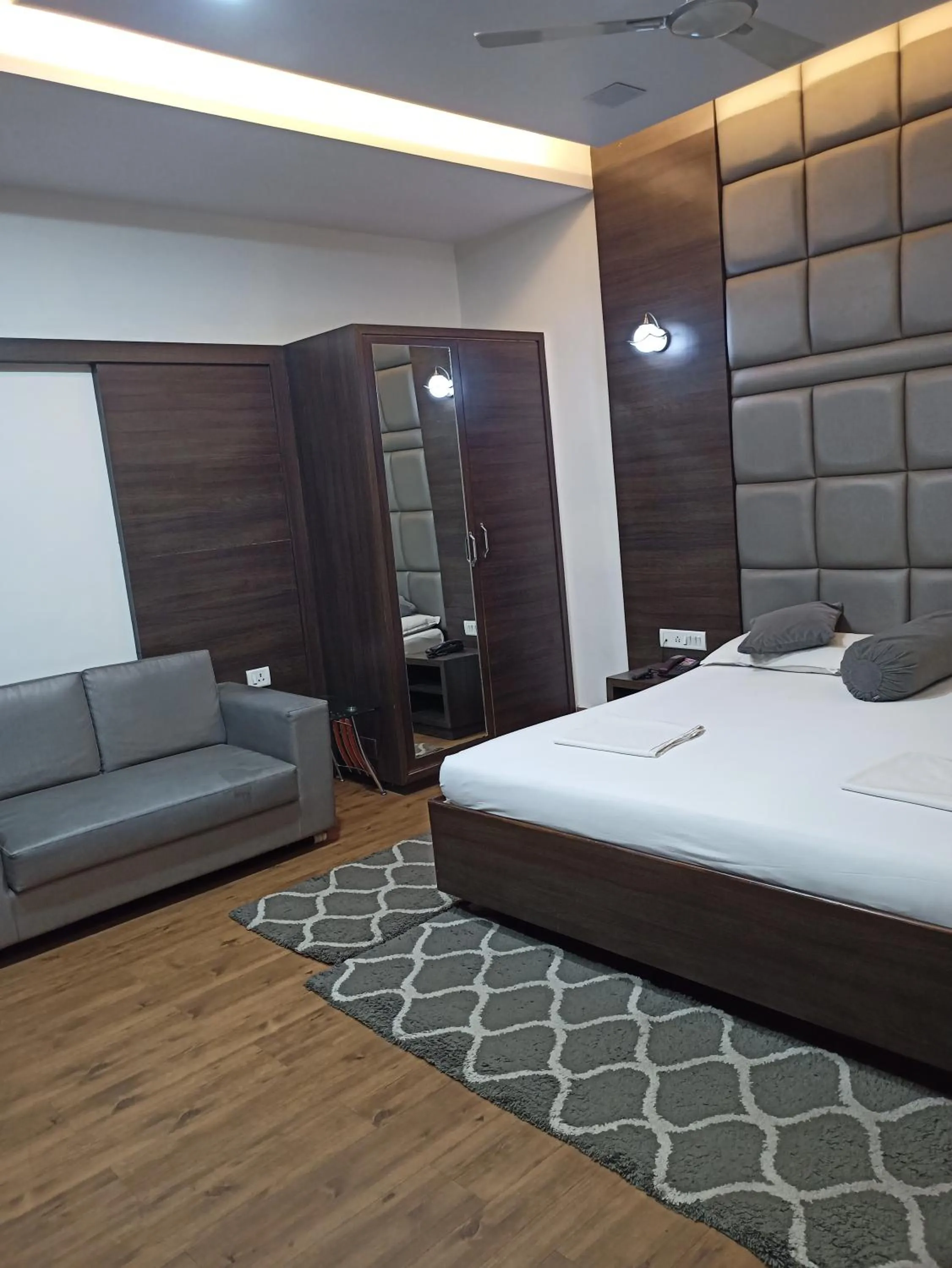 Bedroom in Hotel Alka